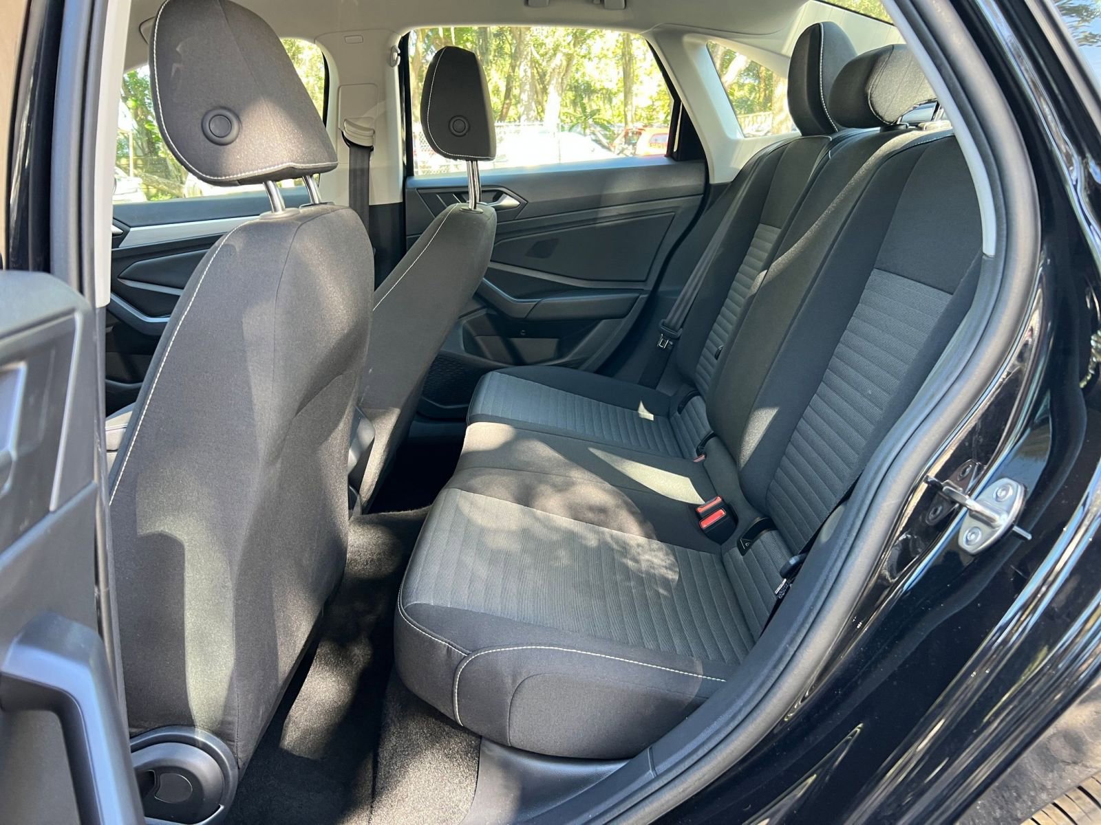 Thumbnail: 2025 Volkswagen Jetta - 33