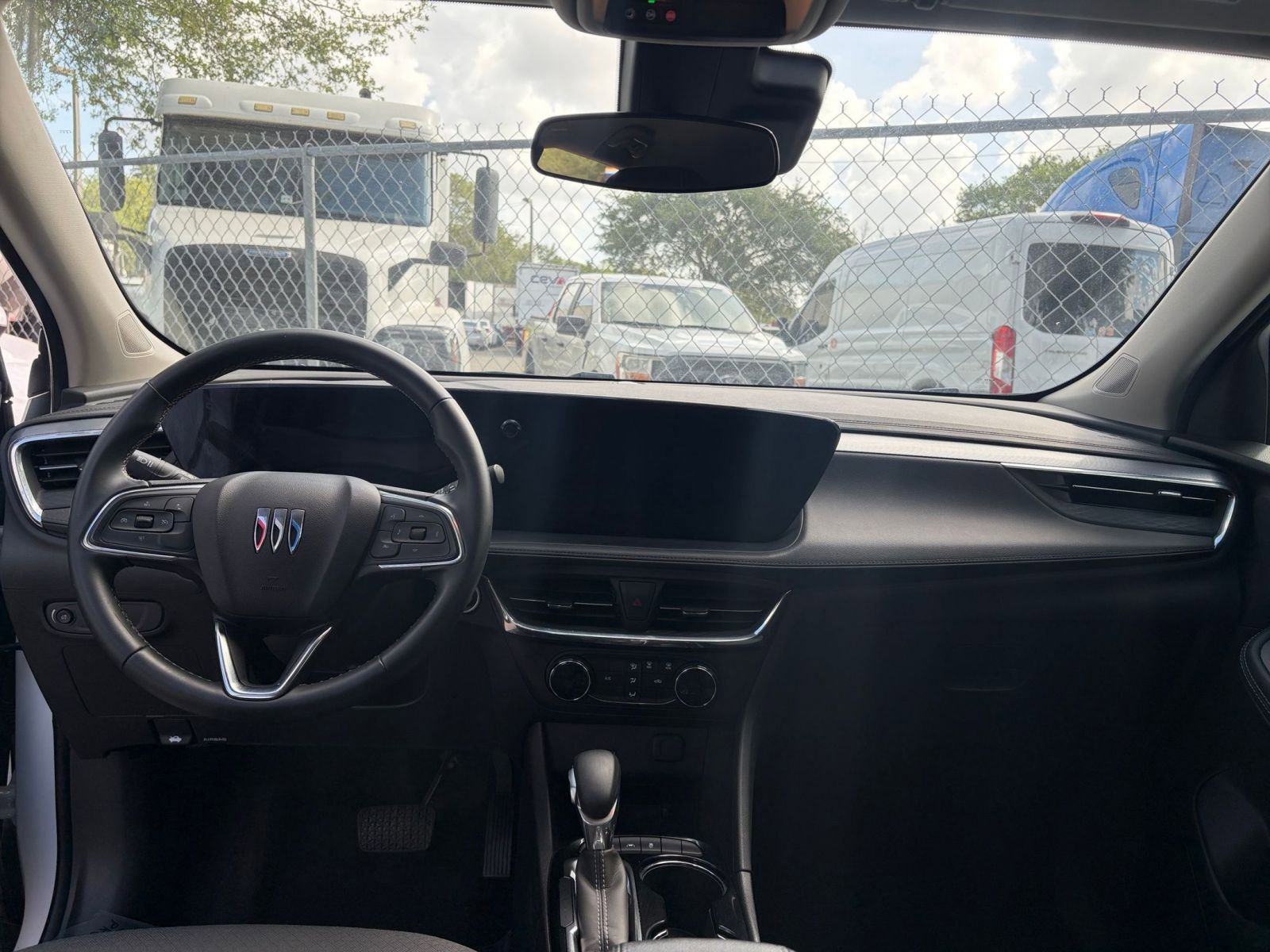 Thumbnail: 2025 Buick Encore GX - 31
