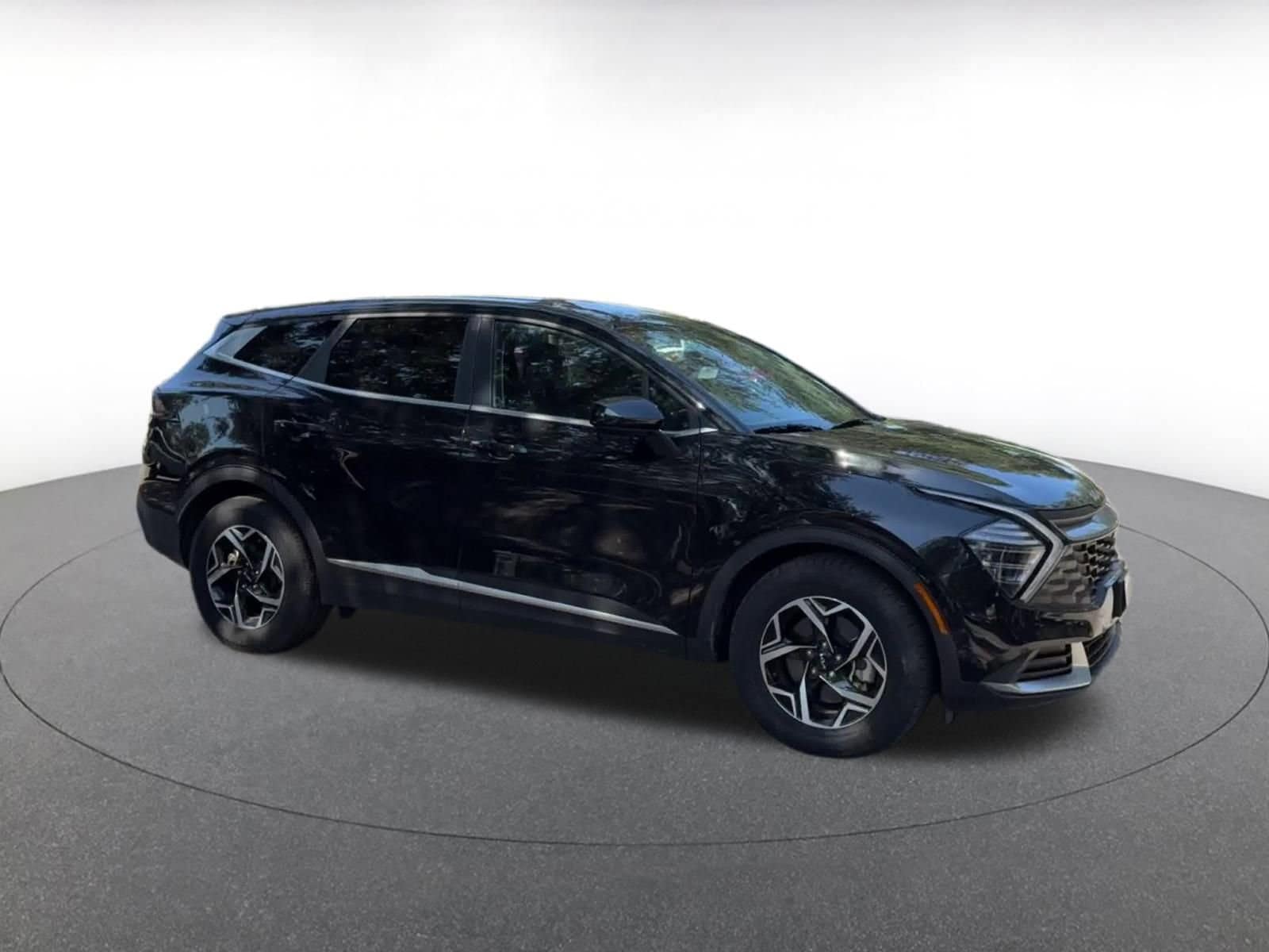 Thumbnail: 2024 Kia Sportage - 2