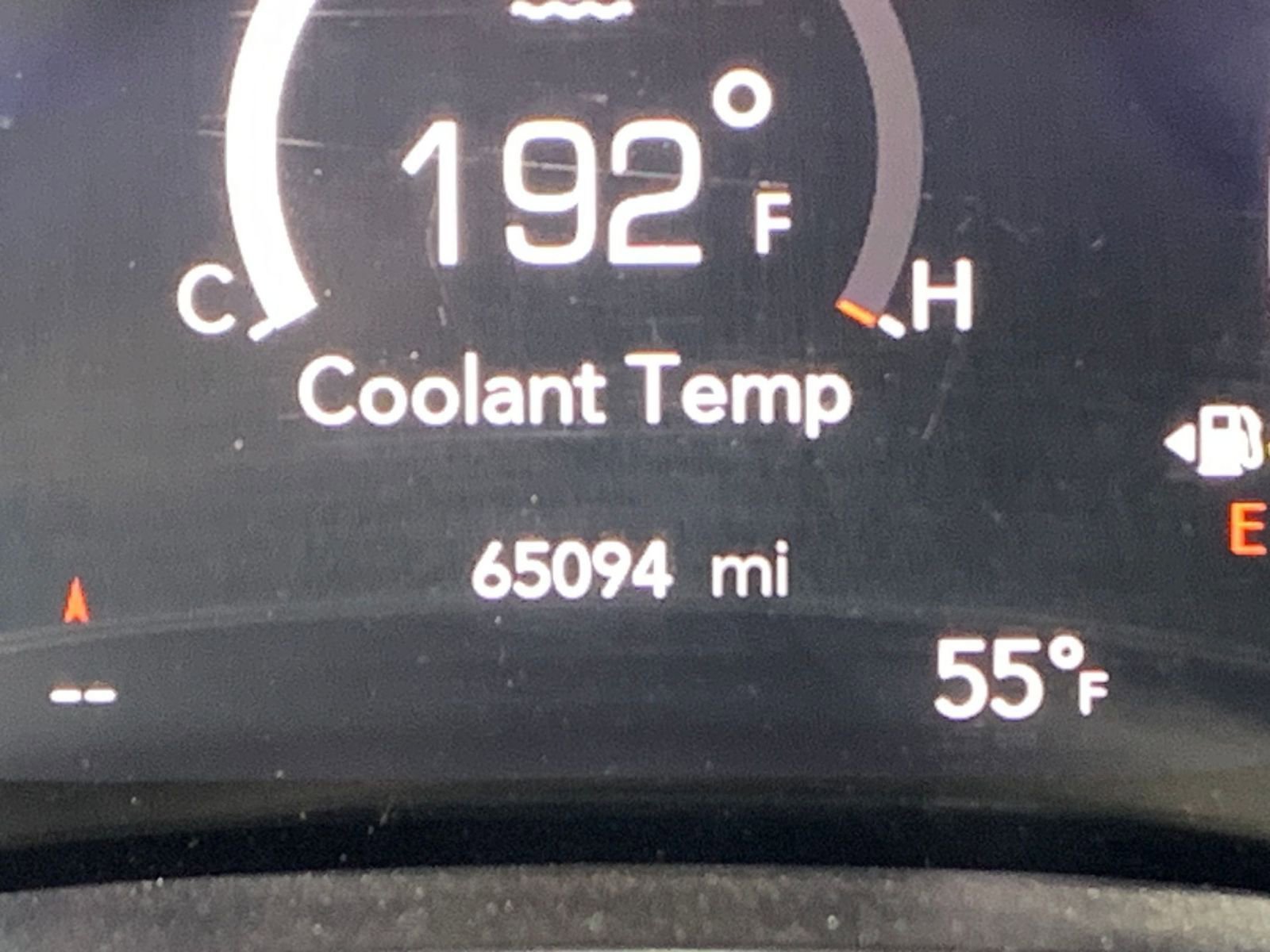 Thumbnail: 2022 Chrysler Pacifica - 9