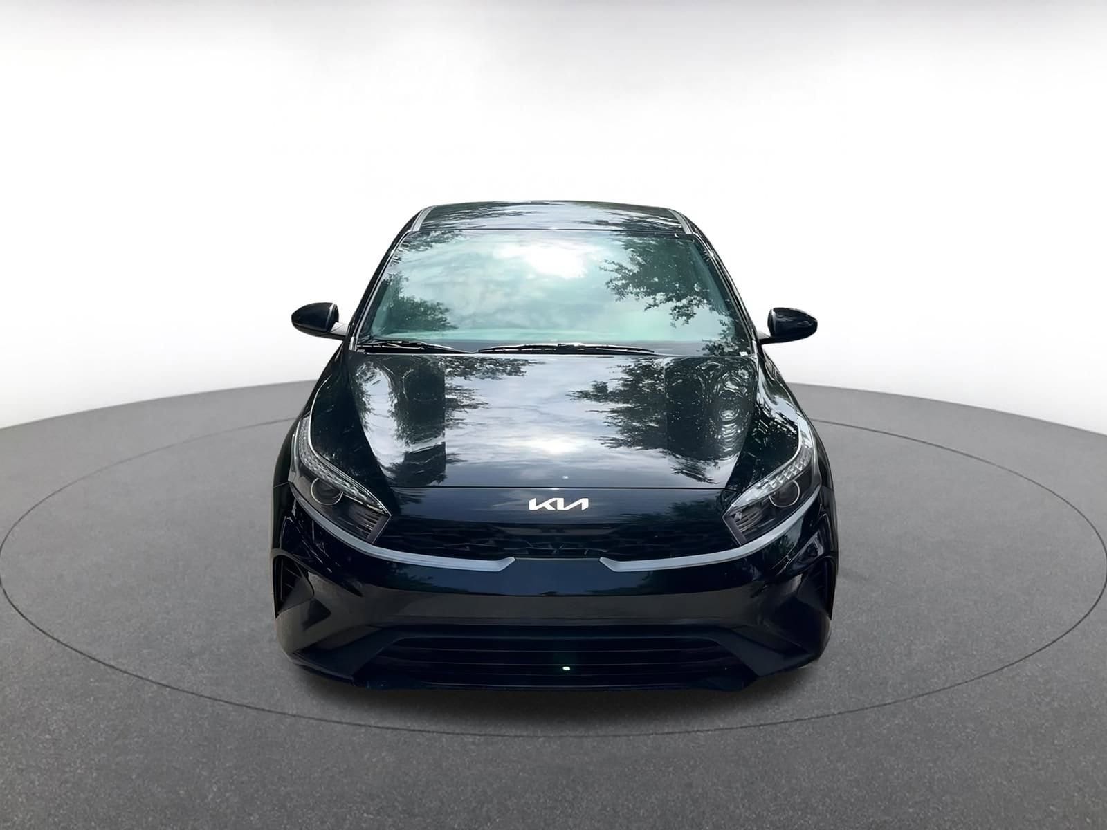 Thumbnail: 2024 Kia Forte - 5