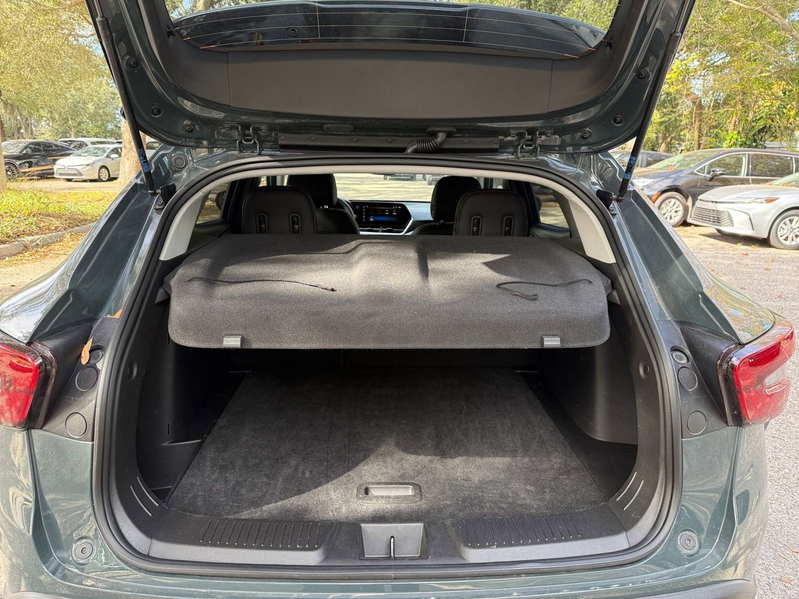 Thumbnail: 2025 Chevrolet Trax - 25