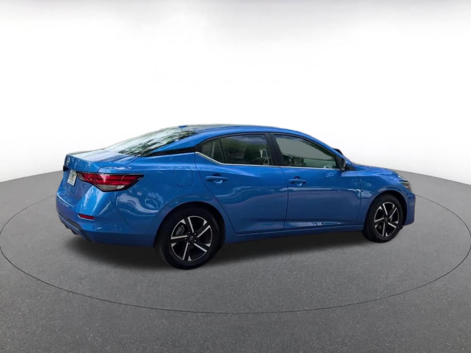 Thumbnail: 2025 Nissan Sentra - 15