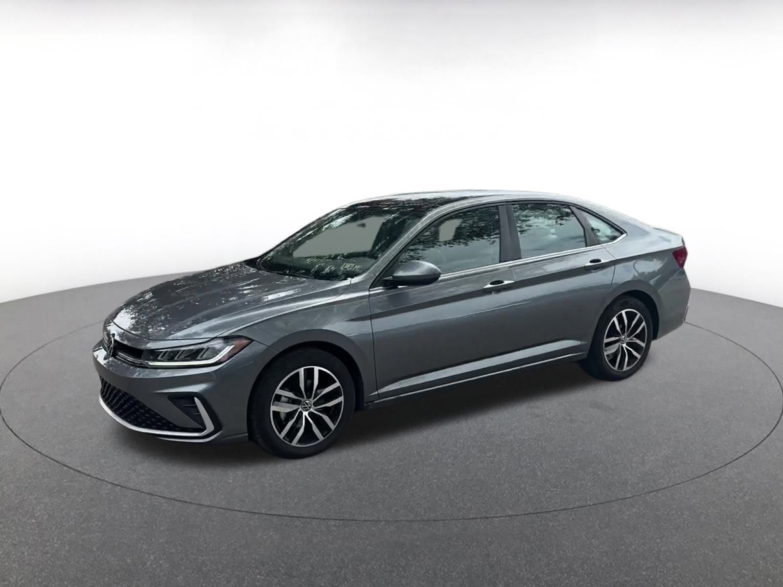 Thumbnail: 2025 Volkswagen Jetta - 12