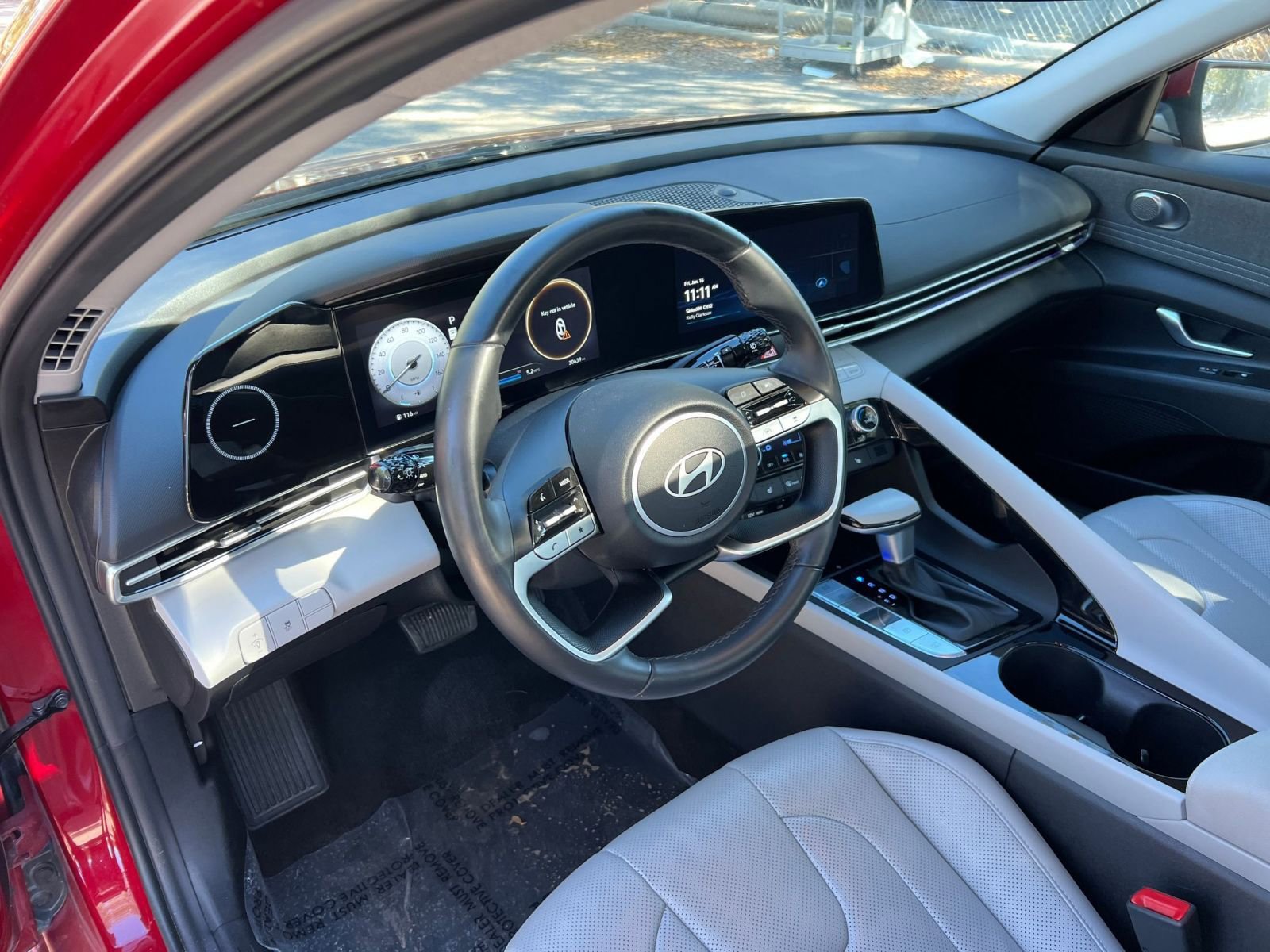 Thumbnail: 2025 Hyundai Elantra - 30