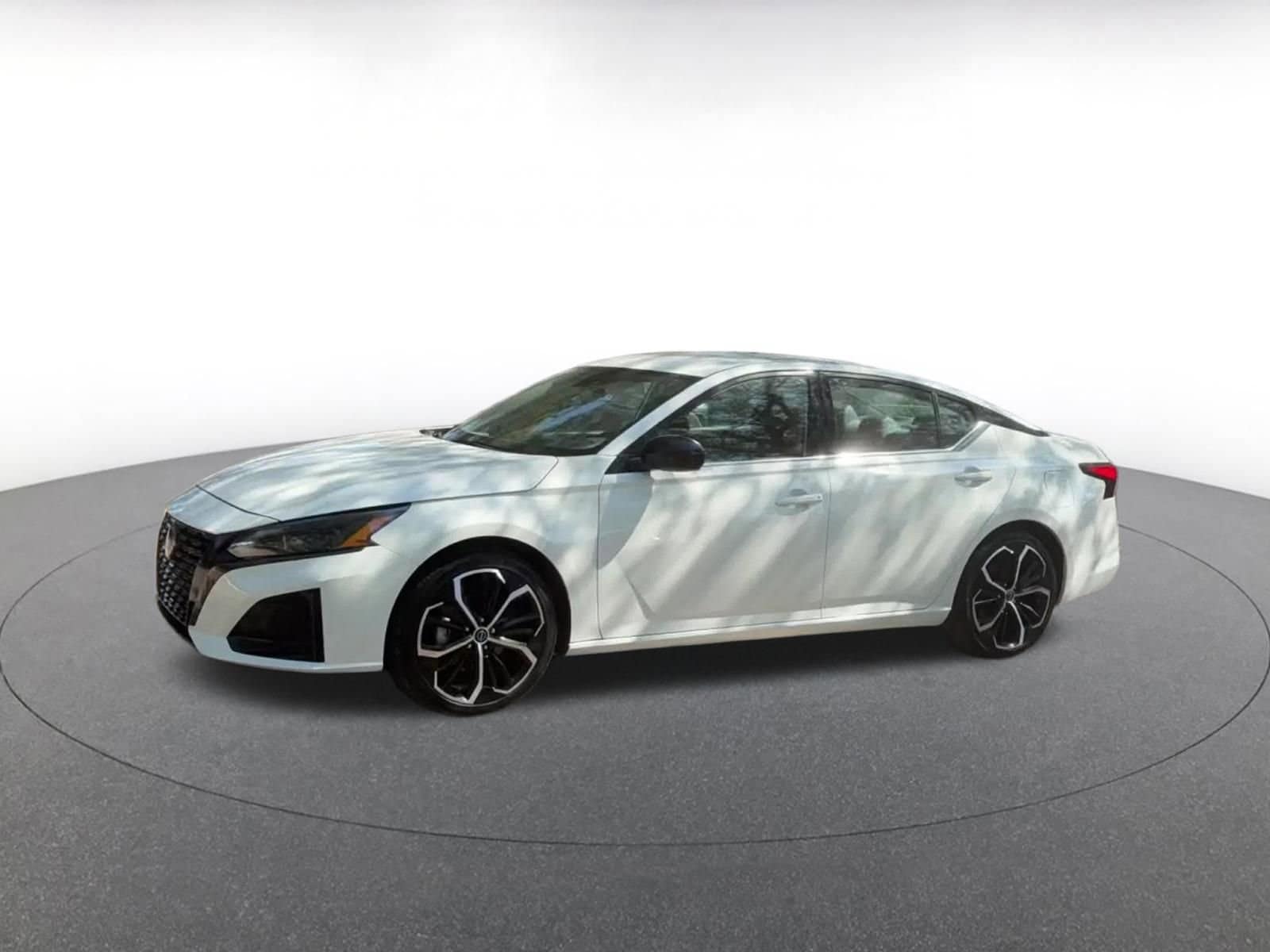 Thumbnail: 2025 Nissan Altima - 8