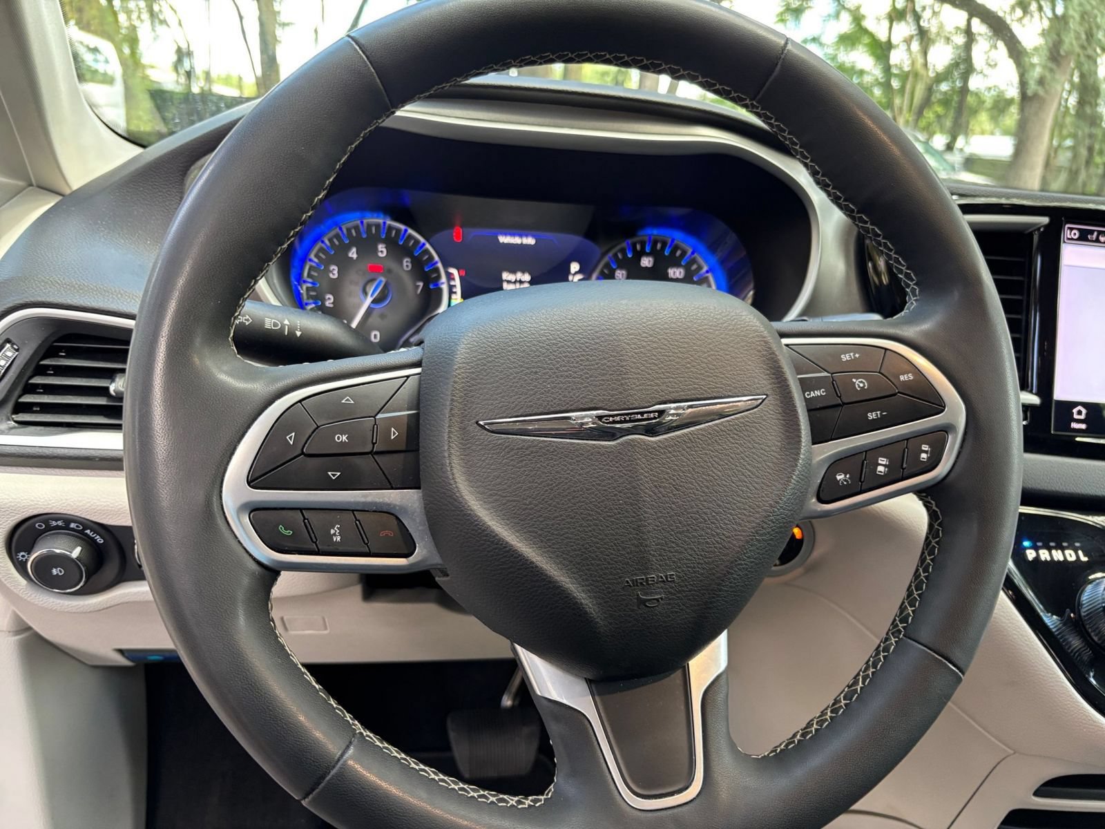 Thumbnail: 2024 Chrysler Pacifica - 29