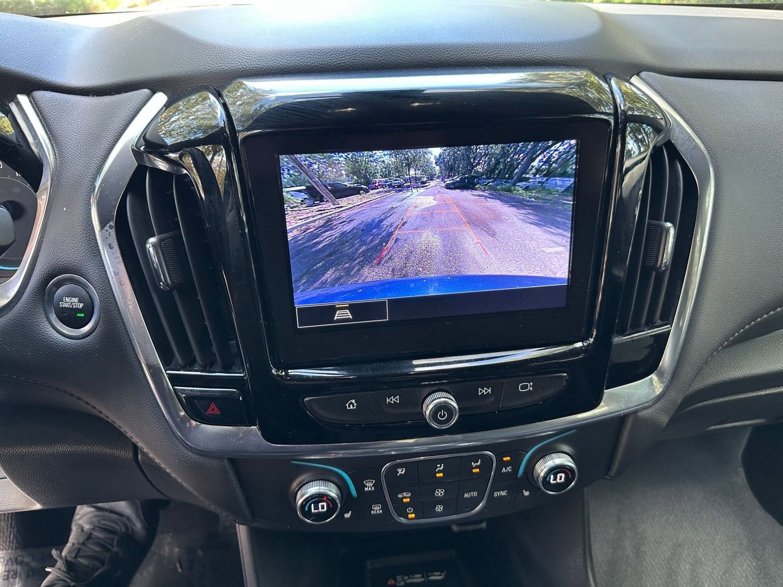 2023 Chevrolet Traverse LT 17