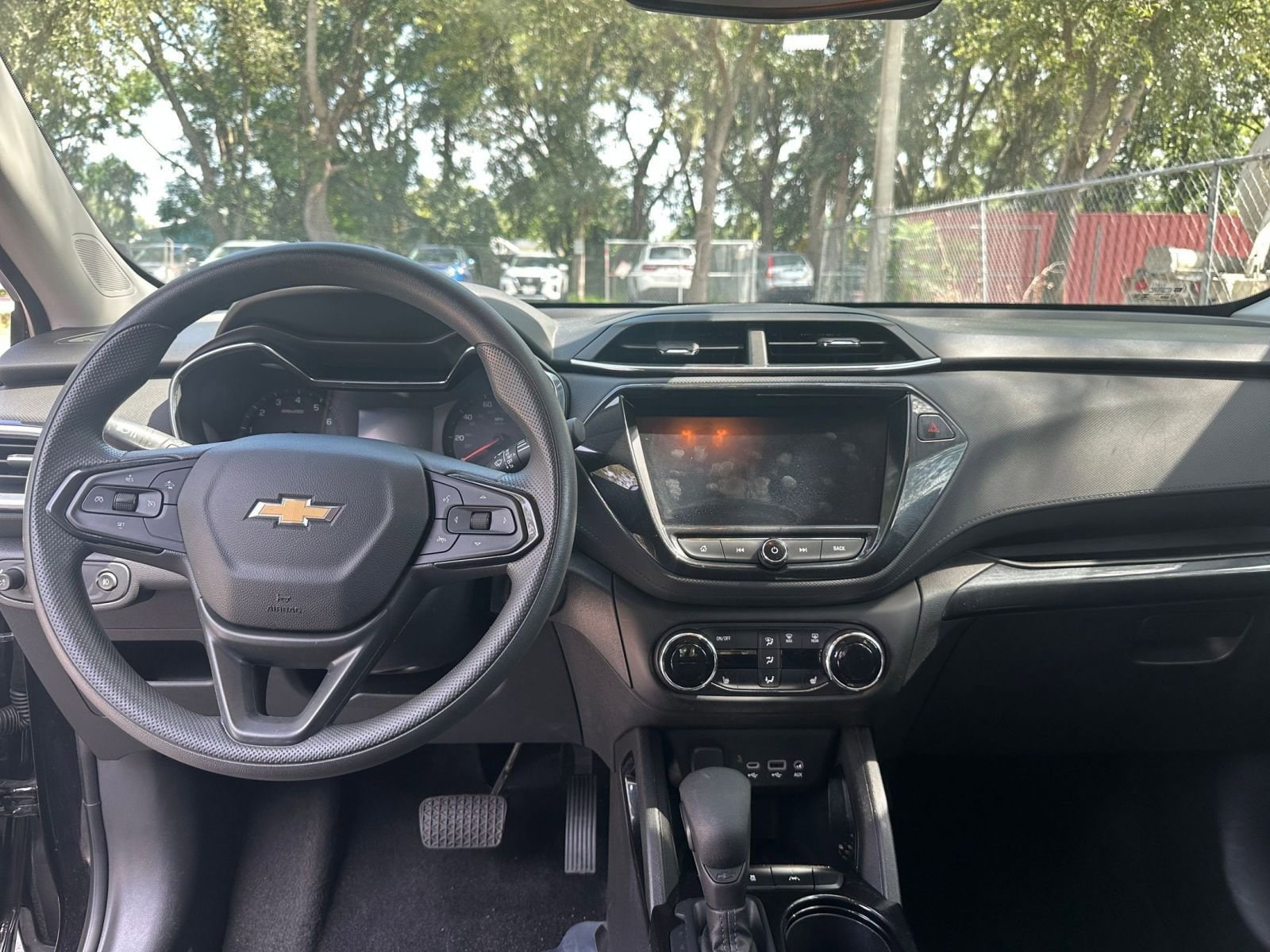 Thumbnail: 2023 Chevrolet TrailBlazer - 27
