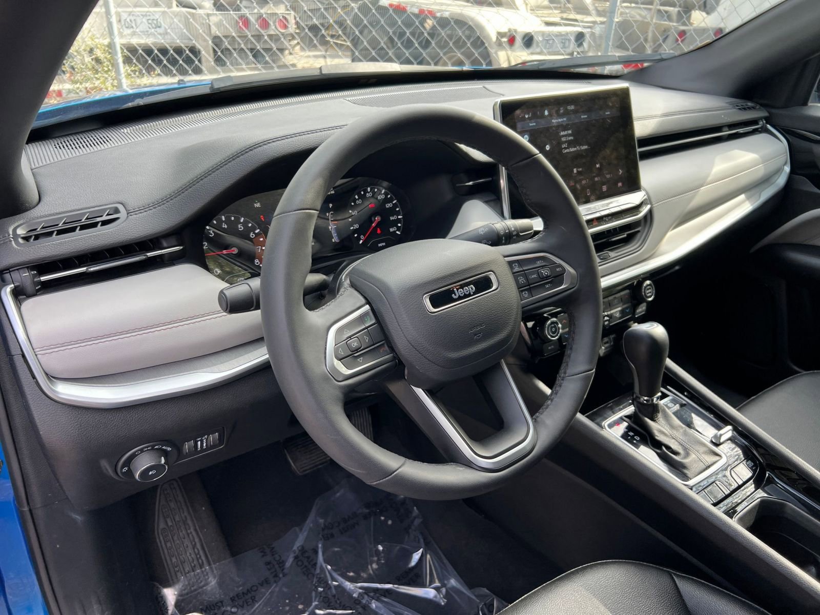 Thumbnail: 2025 Jeep Compass - 31