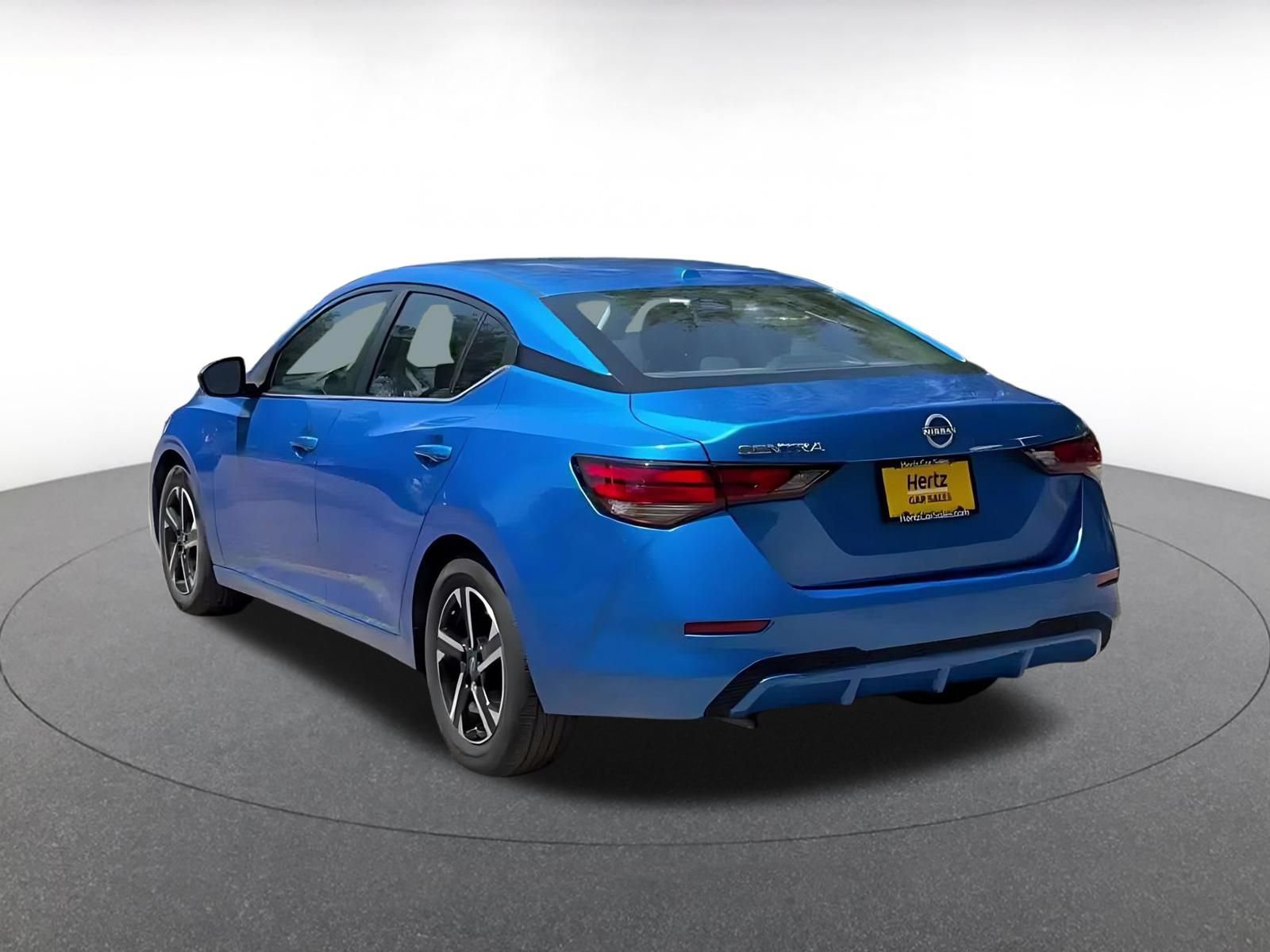 Thumbnail: 2025 Nissan Sentra - 11
