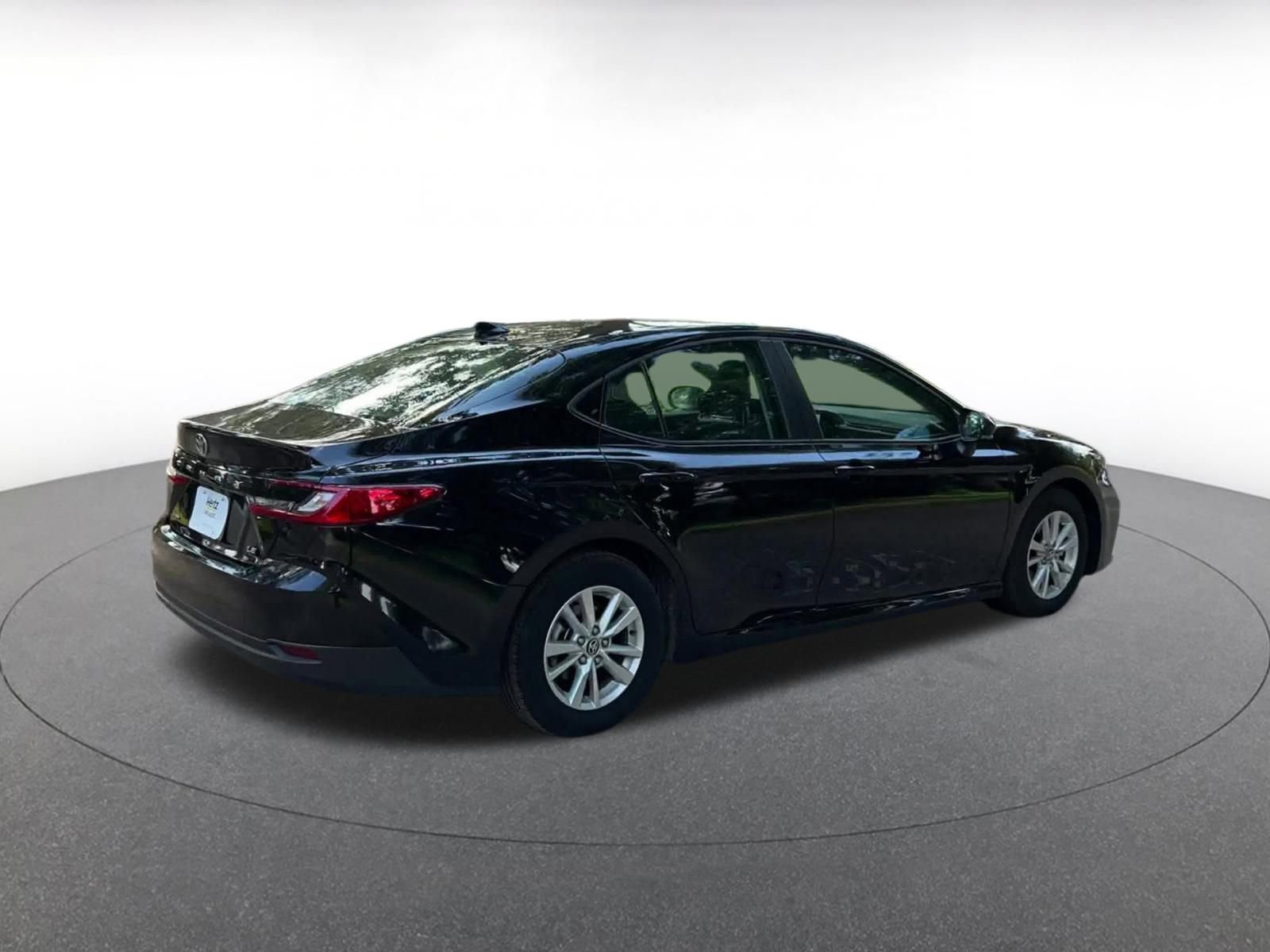 Thumbnail: 2025 Toyota Camry - 15