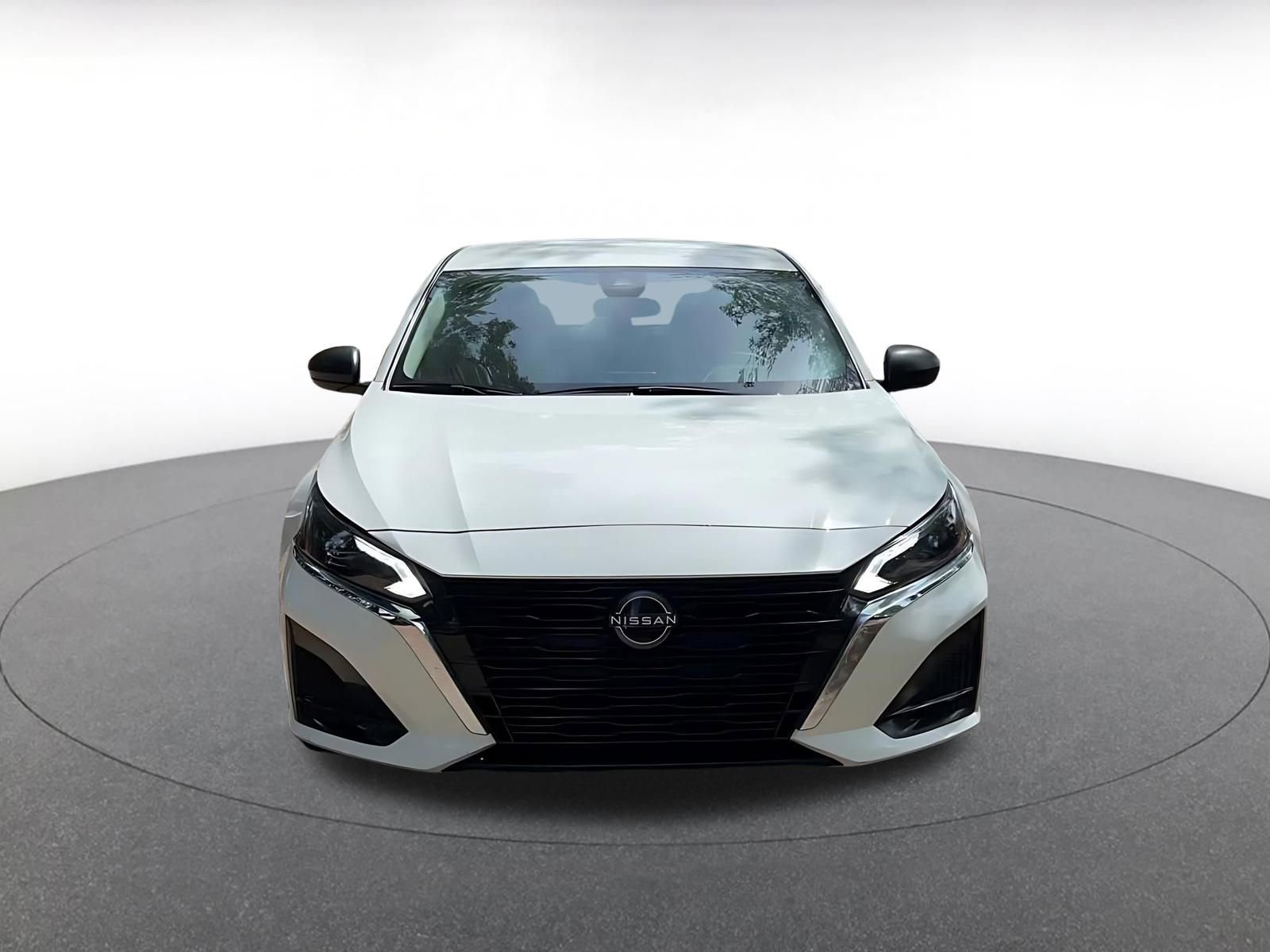 Thumbnail: 2025 Nissan Altima - 4