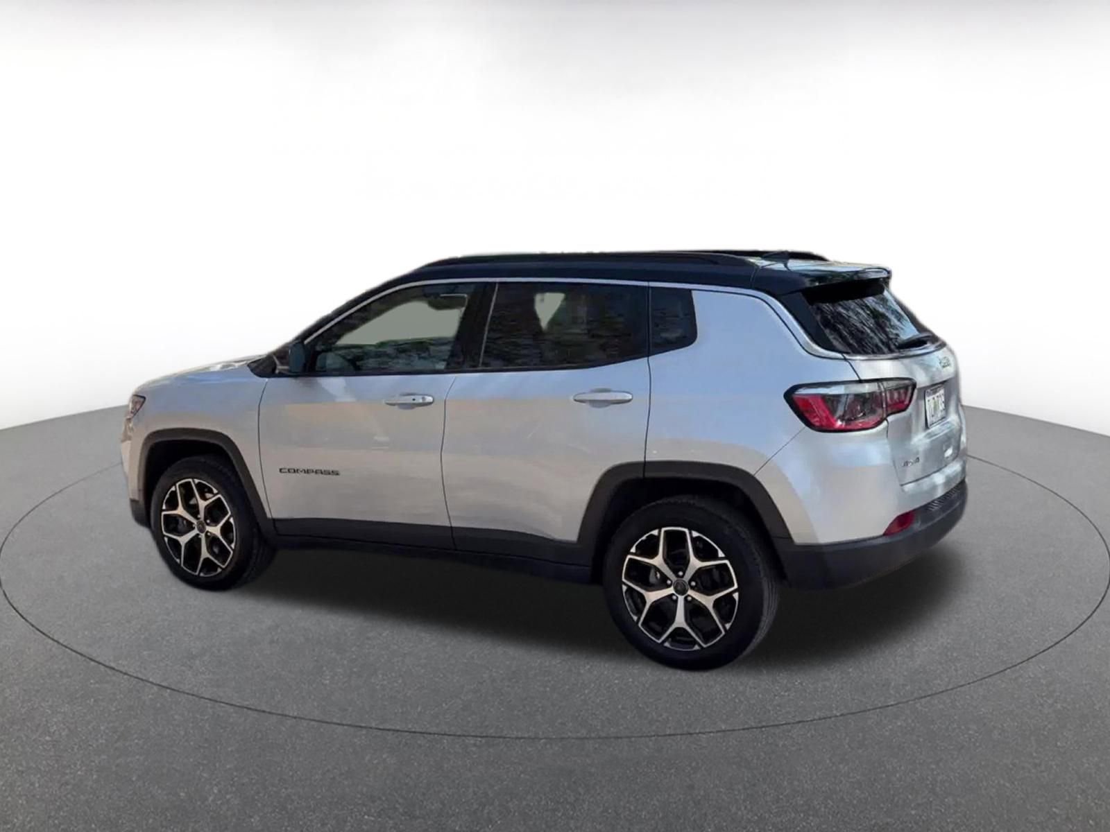 Thumbnail: 2025 Jeep Compass - 10