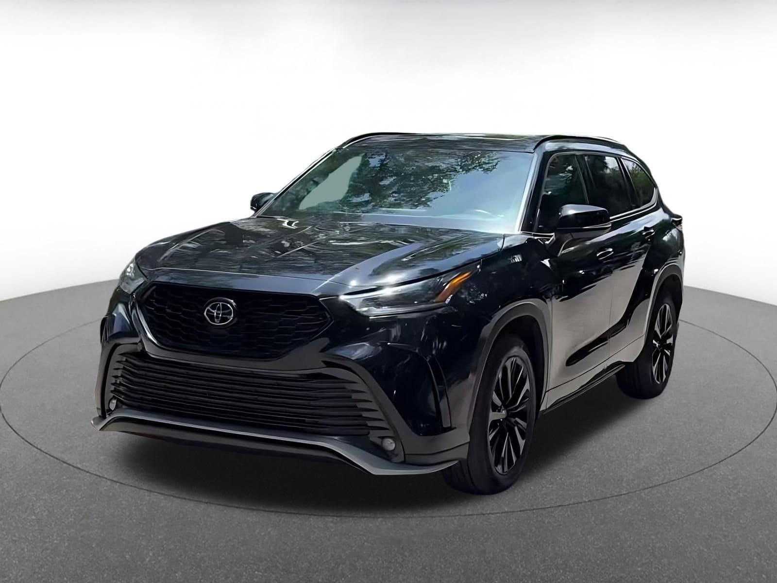 Thumbnail: 2025 Toyota Highlander - 7