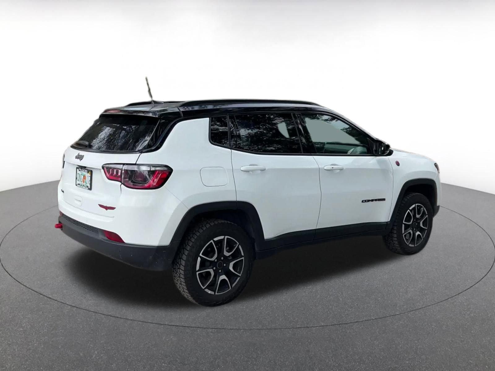 Thumbnail: 2025 Jeep Compass - 14