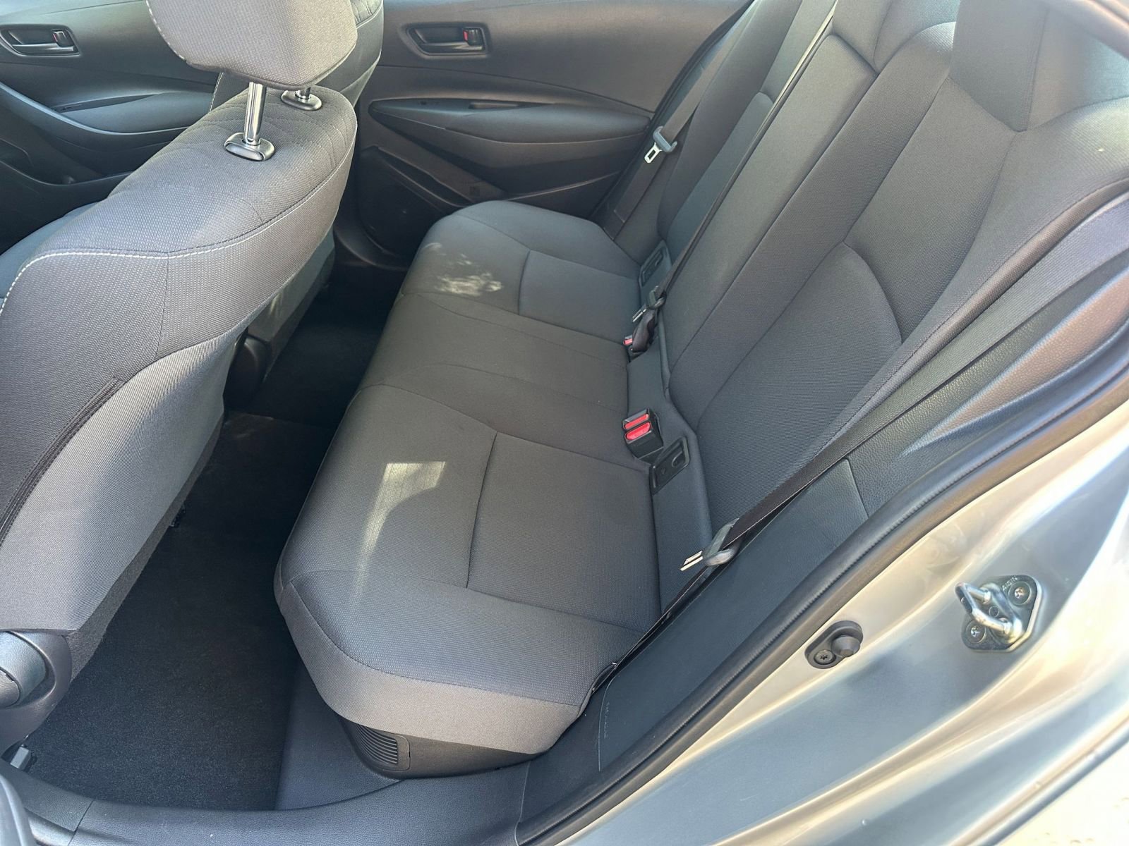 Thumbnail: 2025 Toyota Corolla - 31