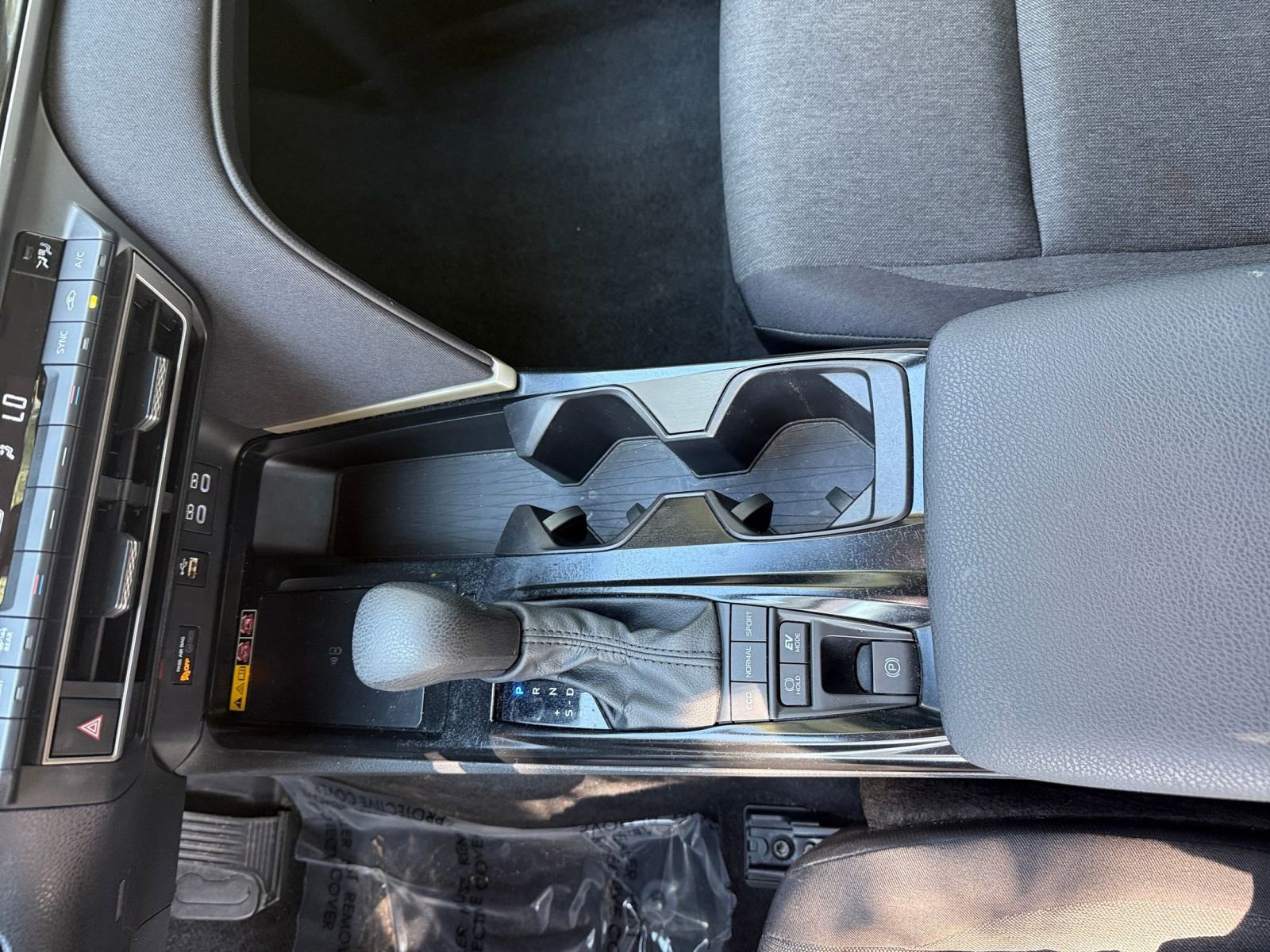 Thumbnail: 2025 Toyota Camry - 35