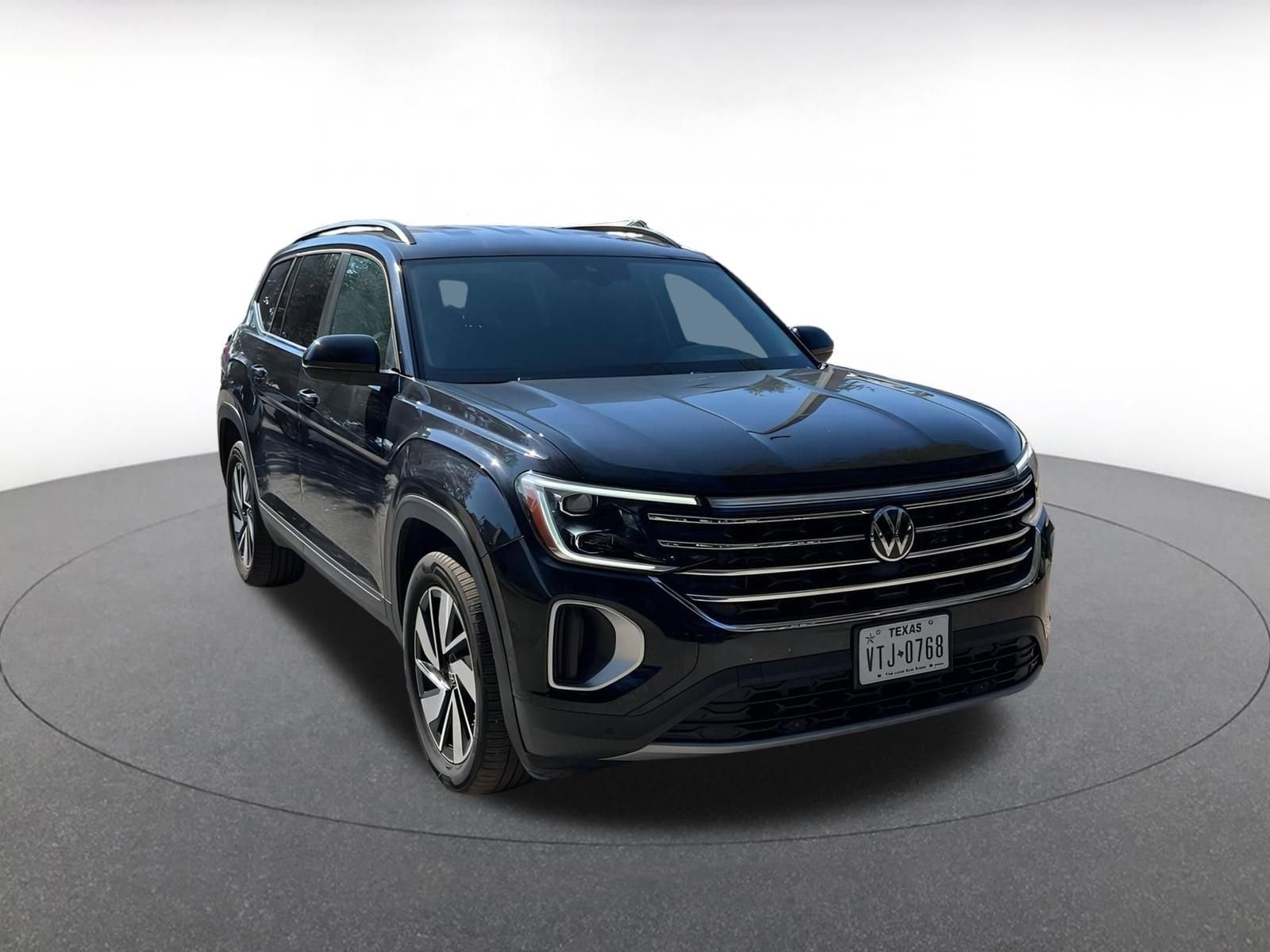 Thumbnail: 2025 Volkswagen Atlas - 1