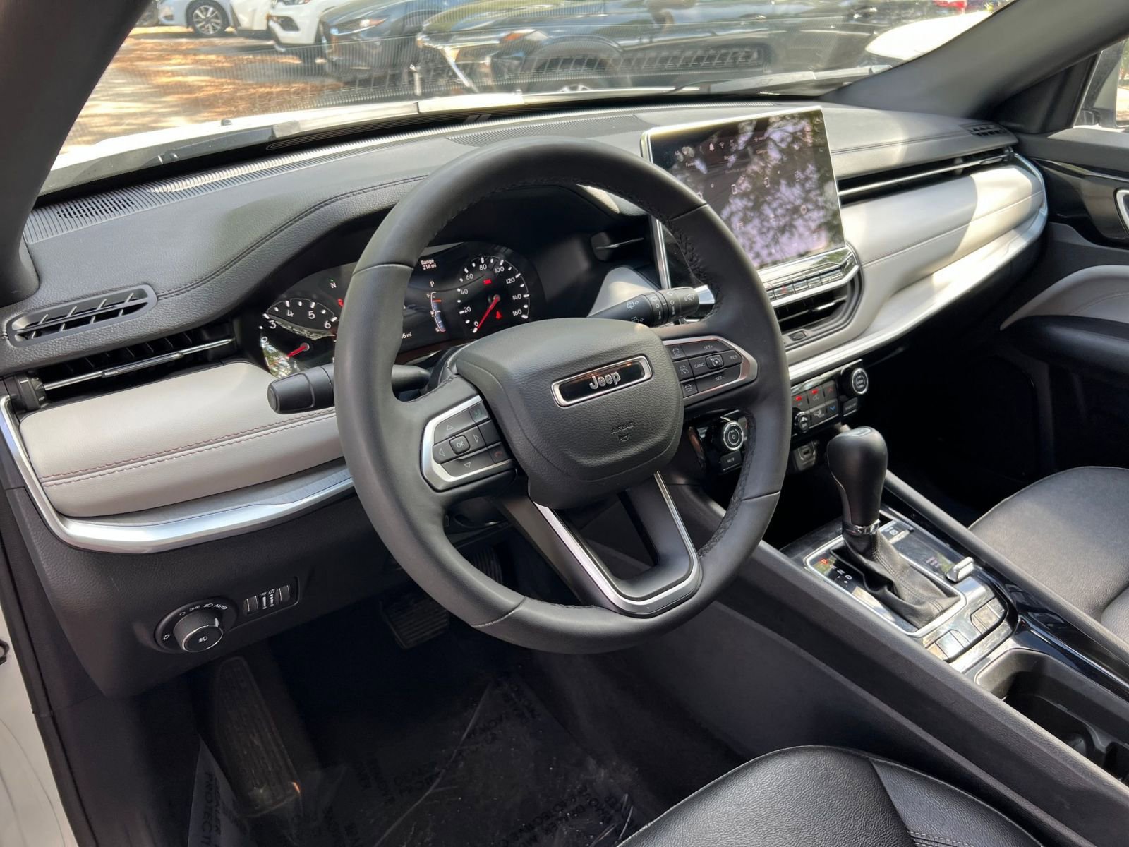 Thumbnail: 2025 Jeep Compass - 33