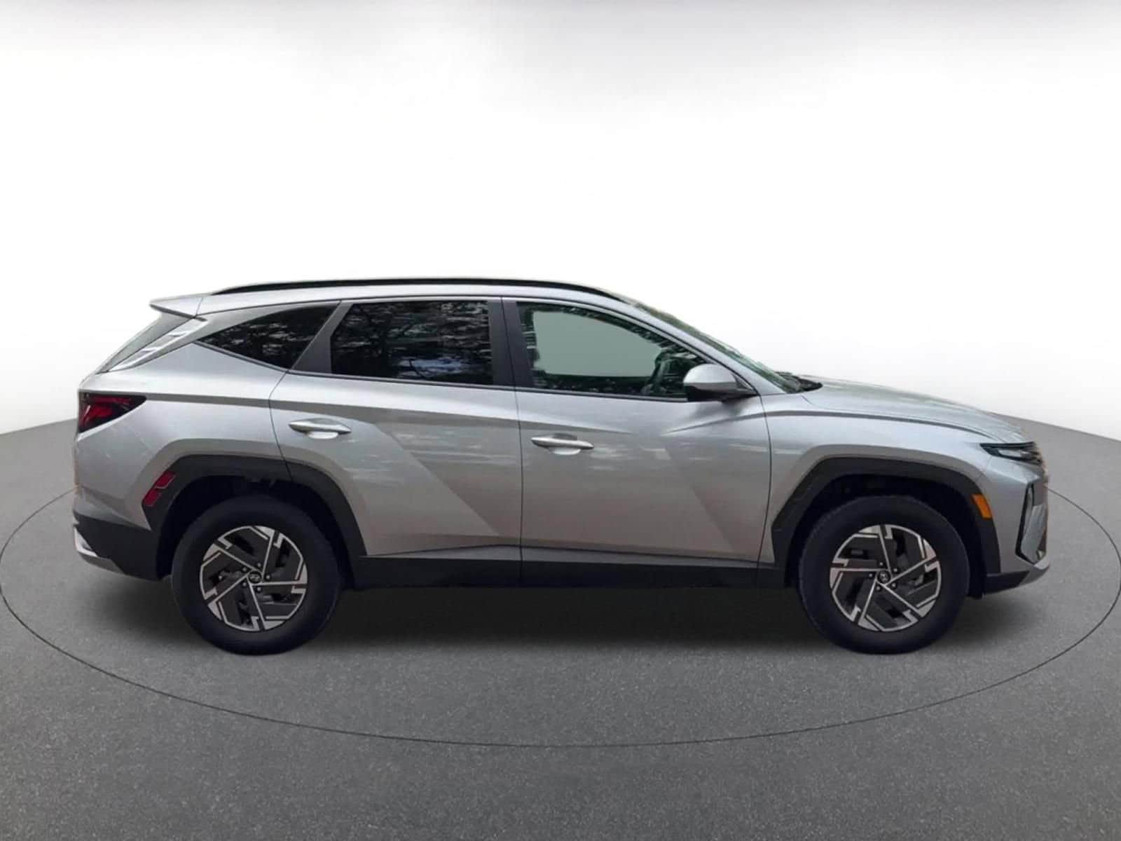 Thumbnail: 2025 Hyundai Tucson - 16