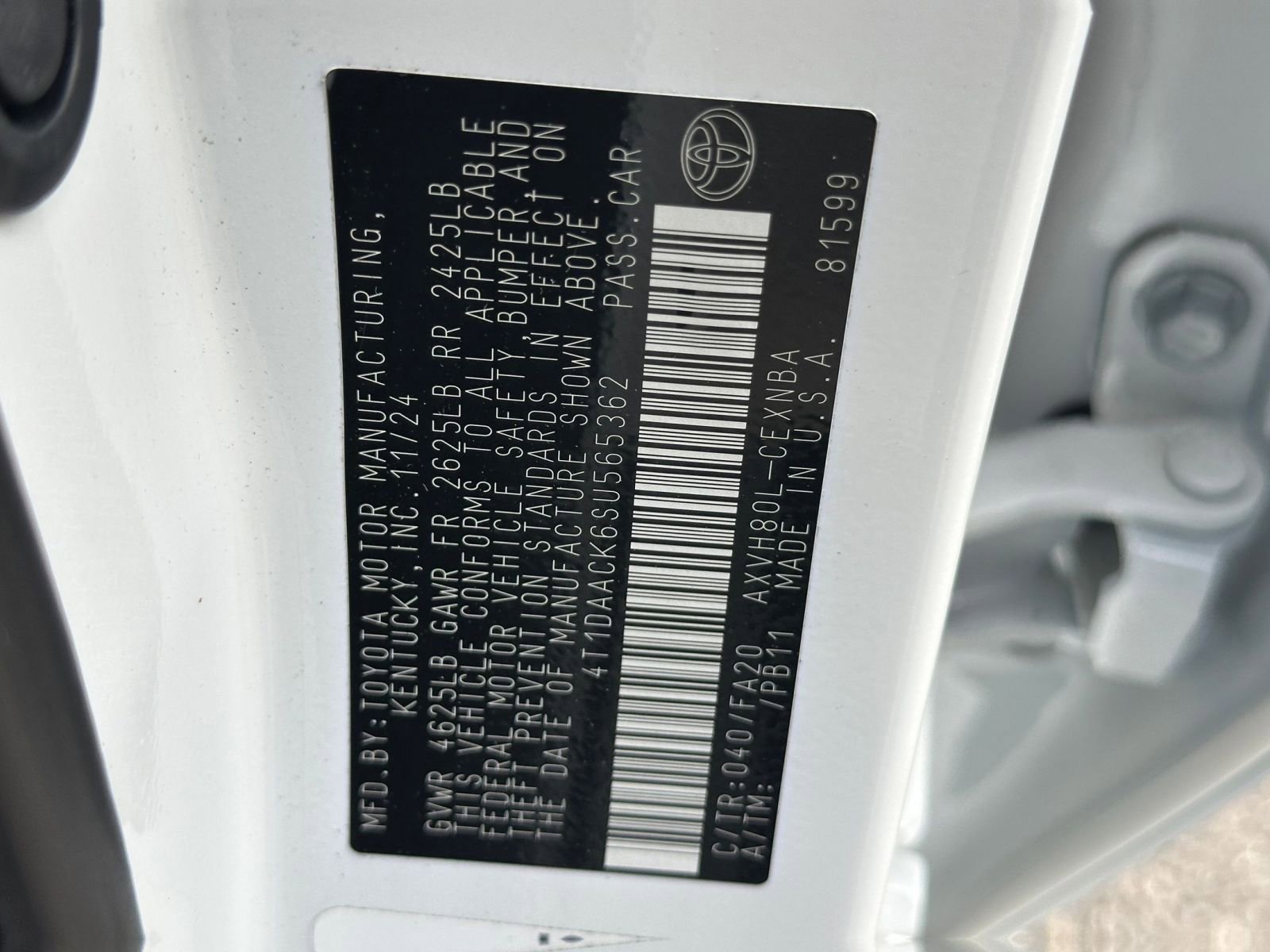 Thumbnail: 2025 Toyota Camry - 22