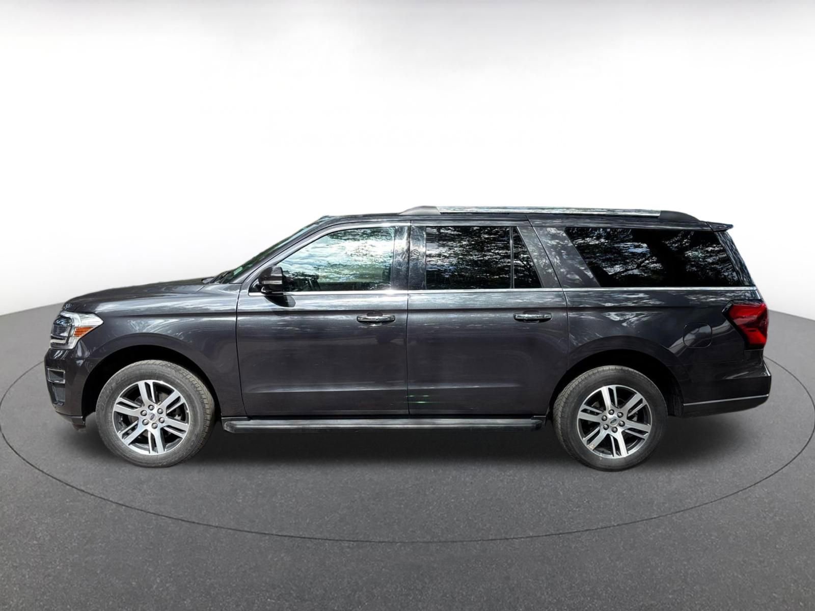 Thumbnail: 2024 Ford Expedition MAX - 4