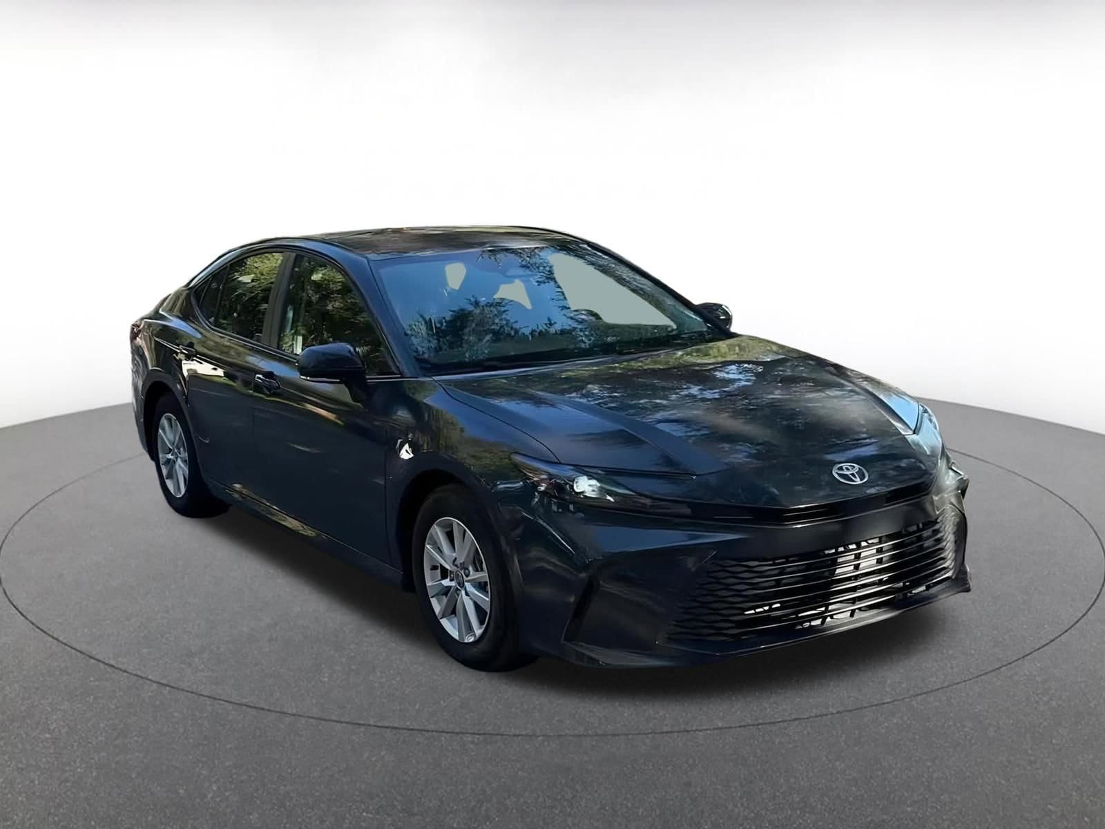 Thumbnail: 2025 Toyota Camry - 3