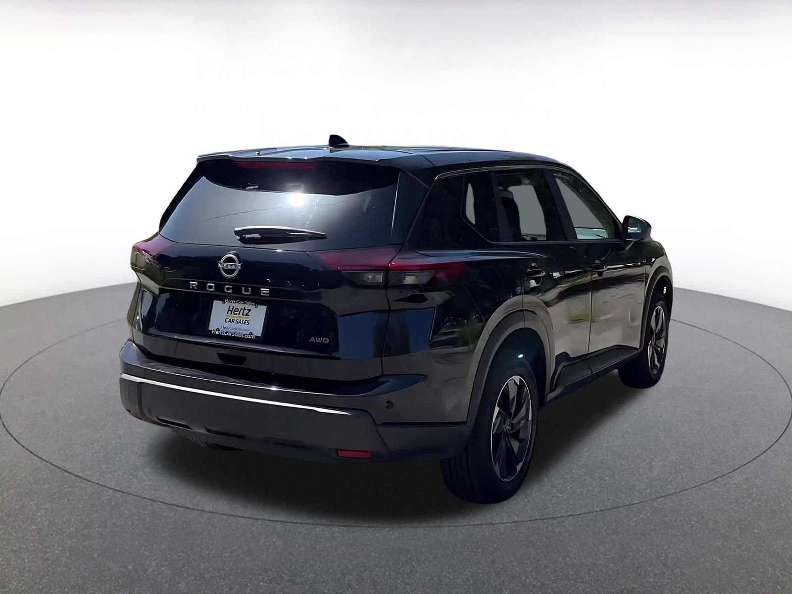 Thumbnail: 2025 Nissan Rogue - 14