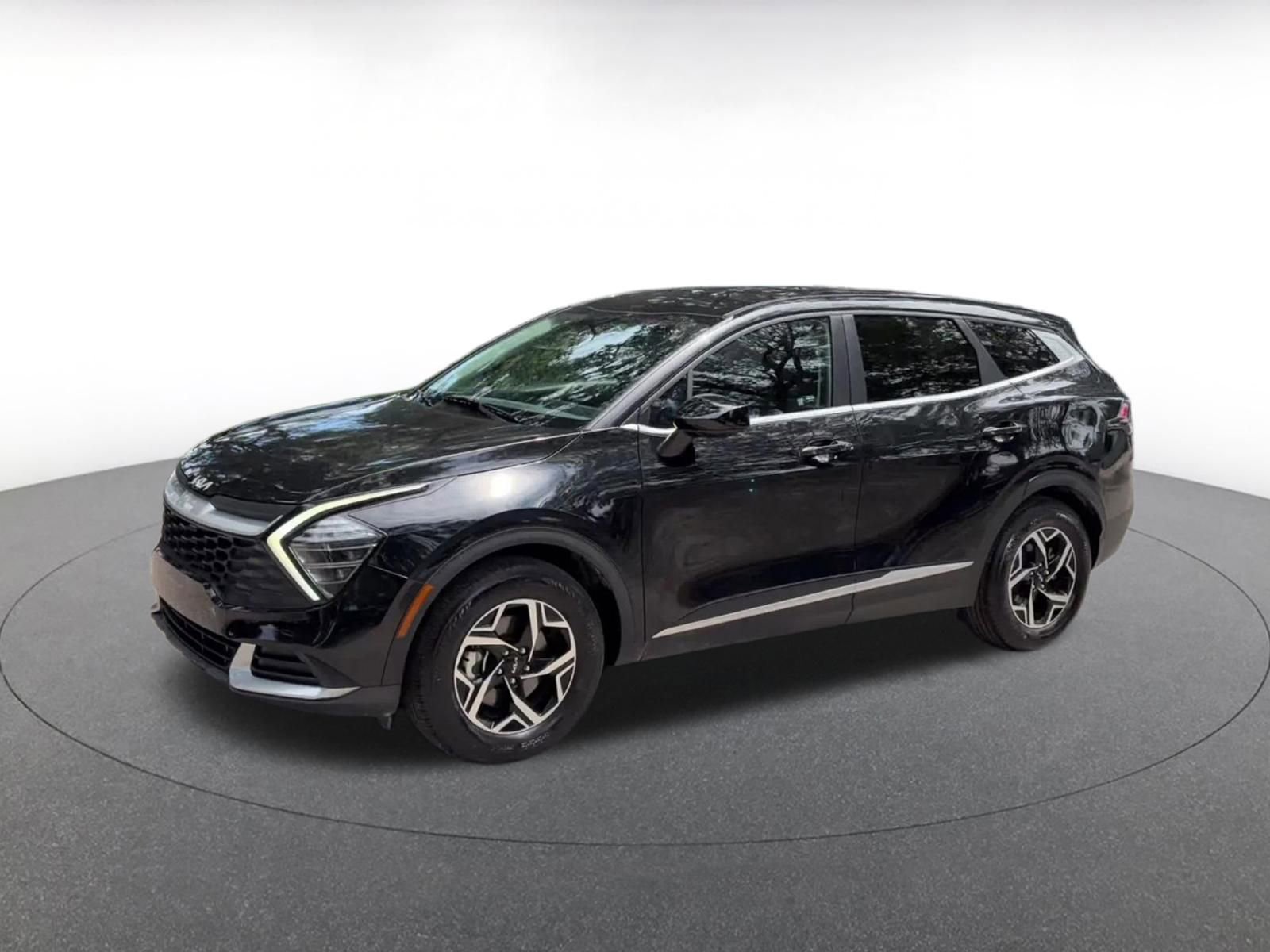 Thumbnail: 2025 Kia Sportage - 8