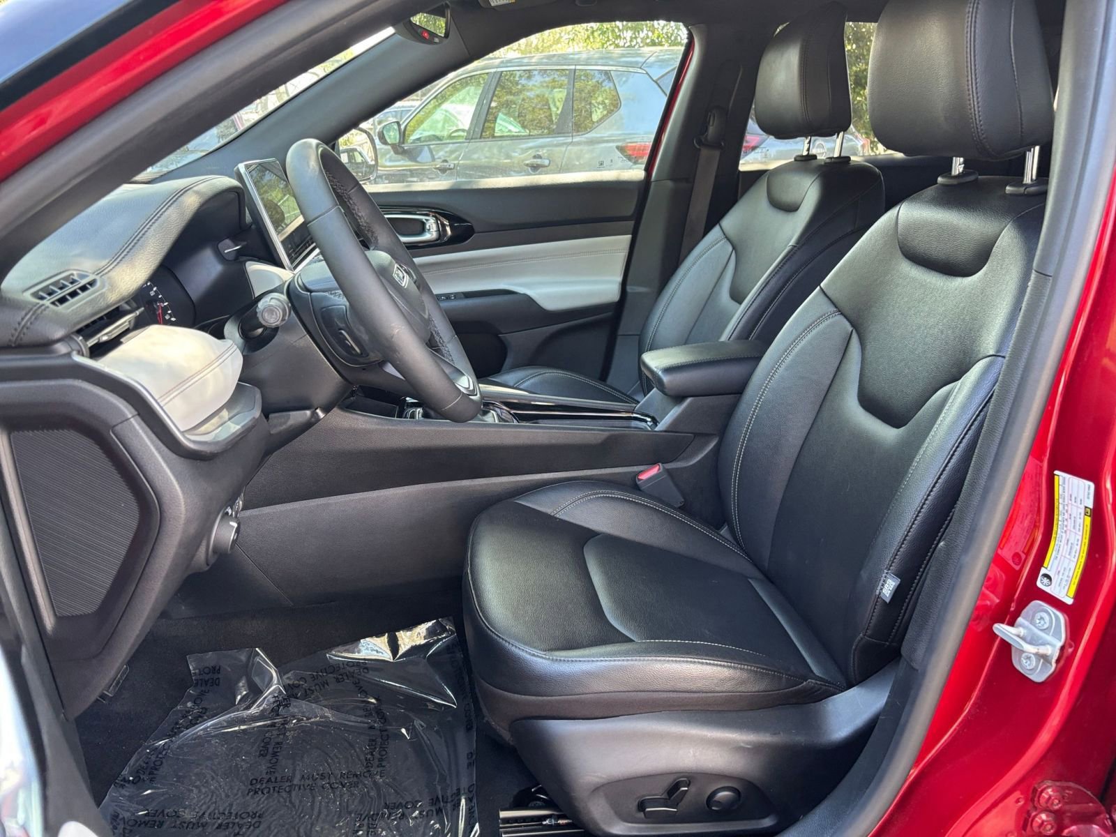 Thumbnail: 2025 Jeep Compass - 27