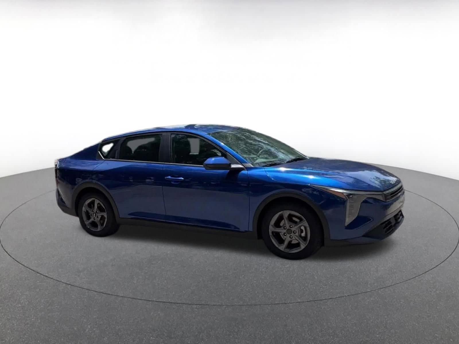 Thumbnail: 2025 Kia K4 - 2