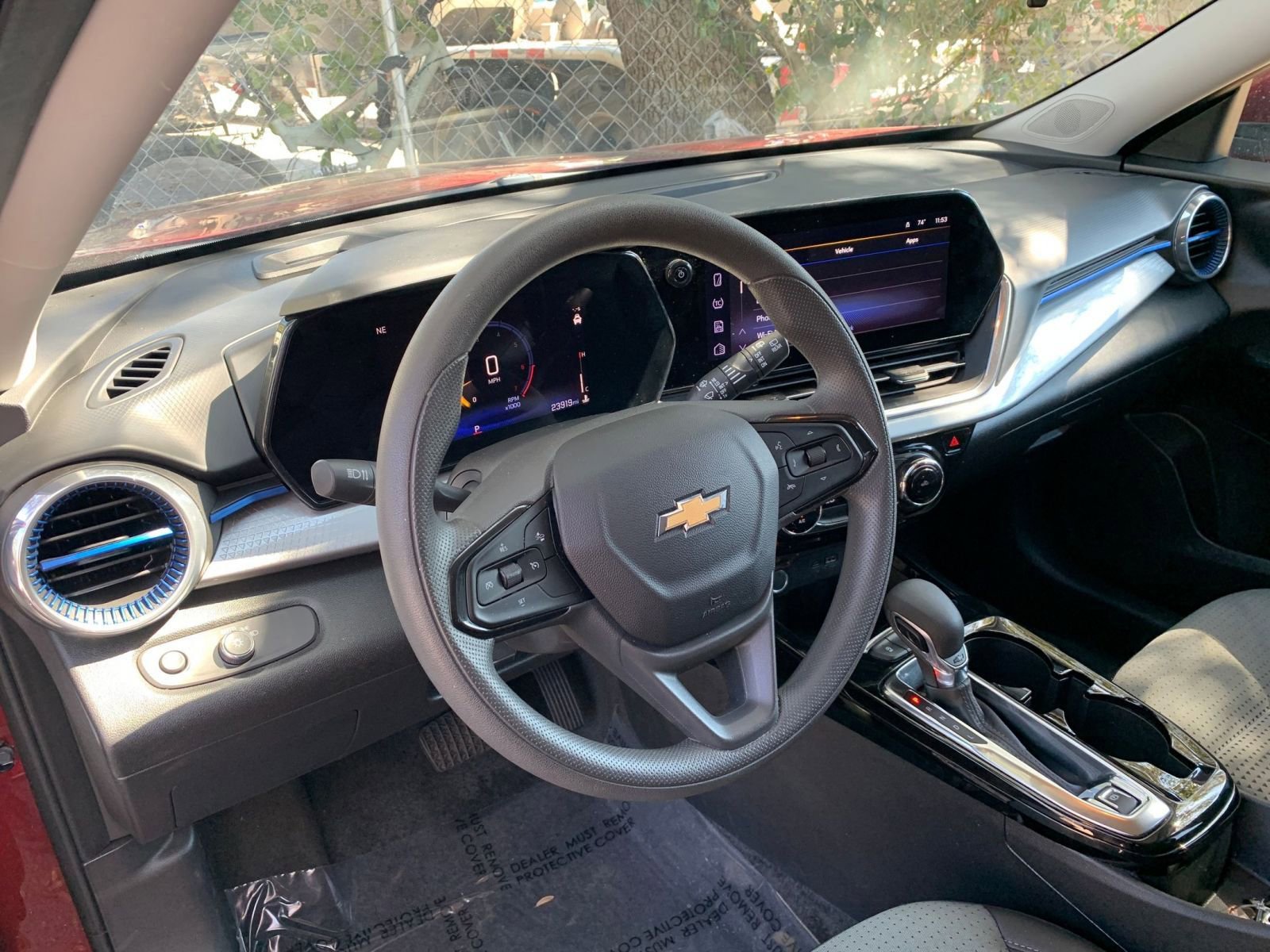 Thumbnail: 2025 Chevrolet Trax - 31