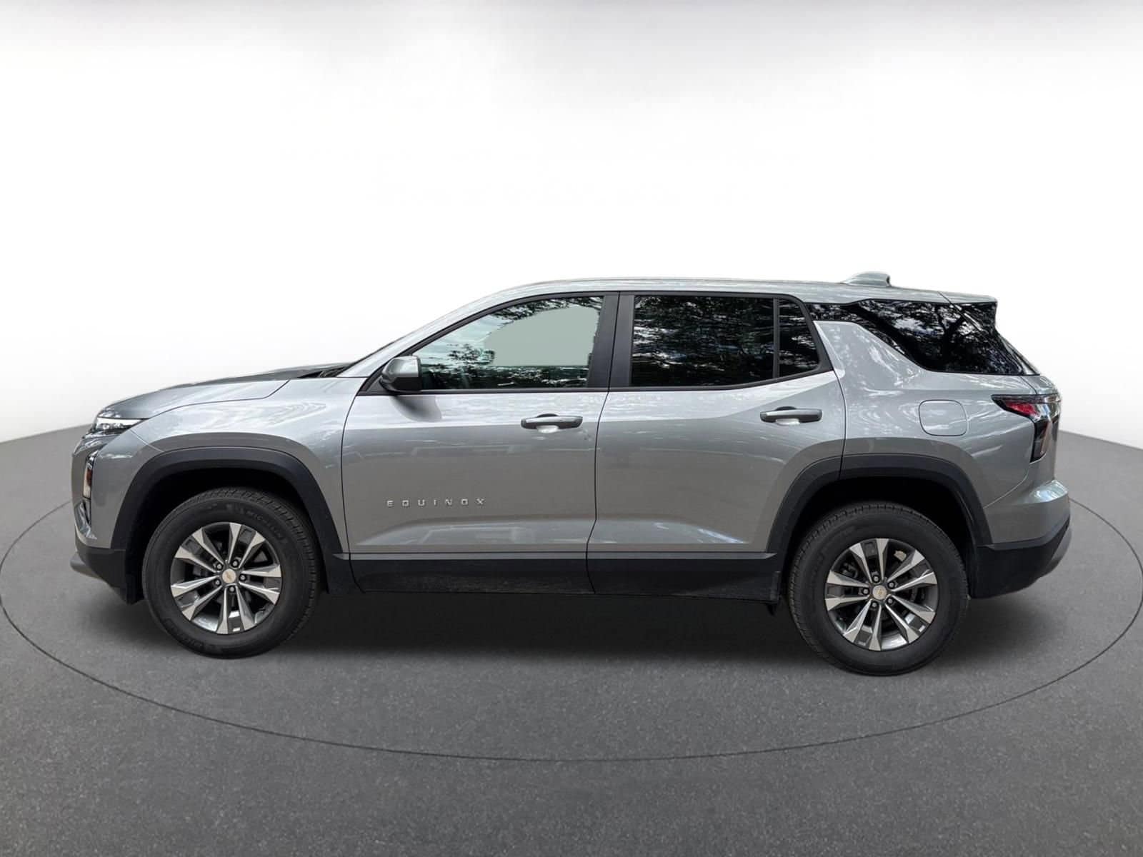 Thumbnail: 2025 Chevrolet Equinox - 4