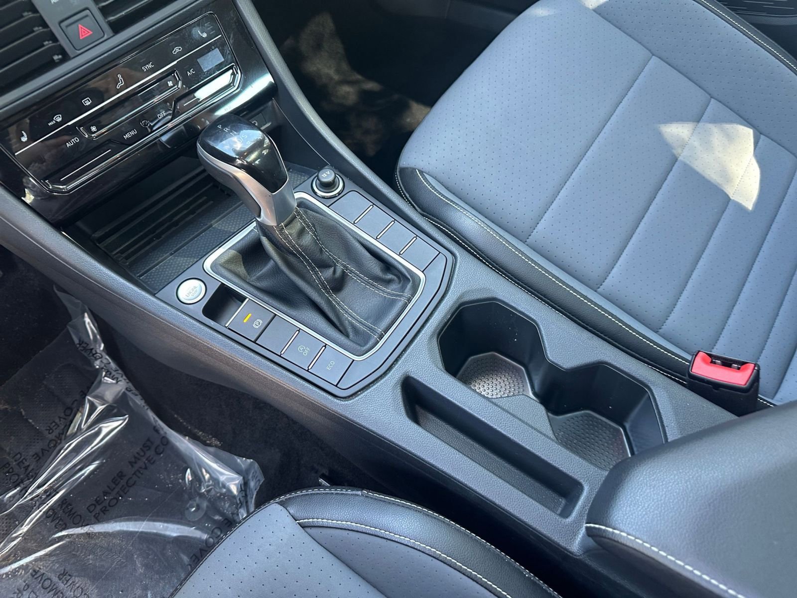 Thumbnail: 2025 Volkswagen Jetta - 35