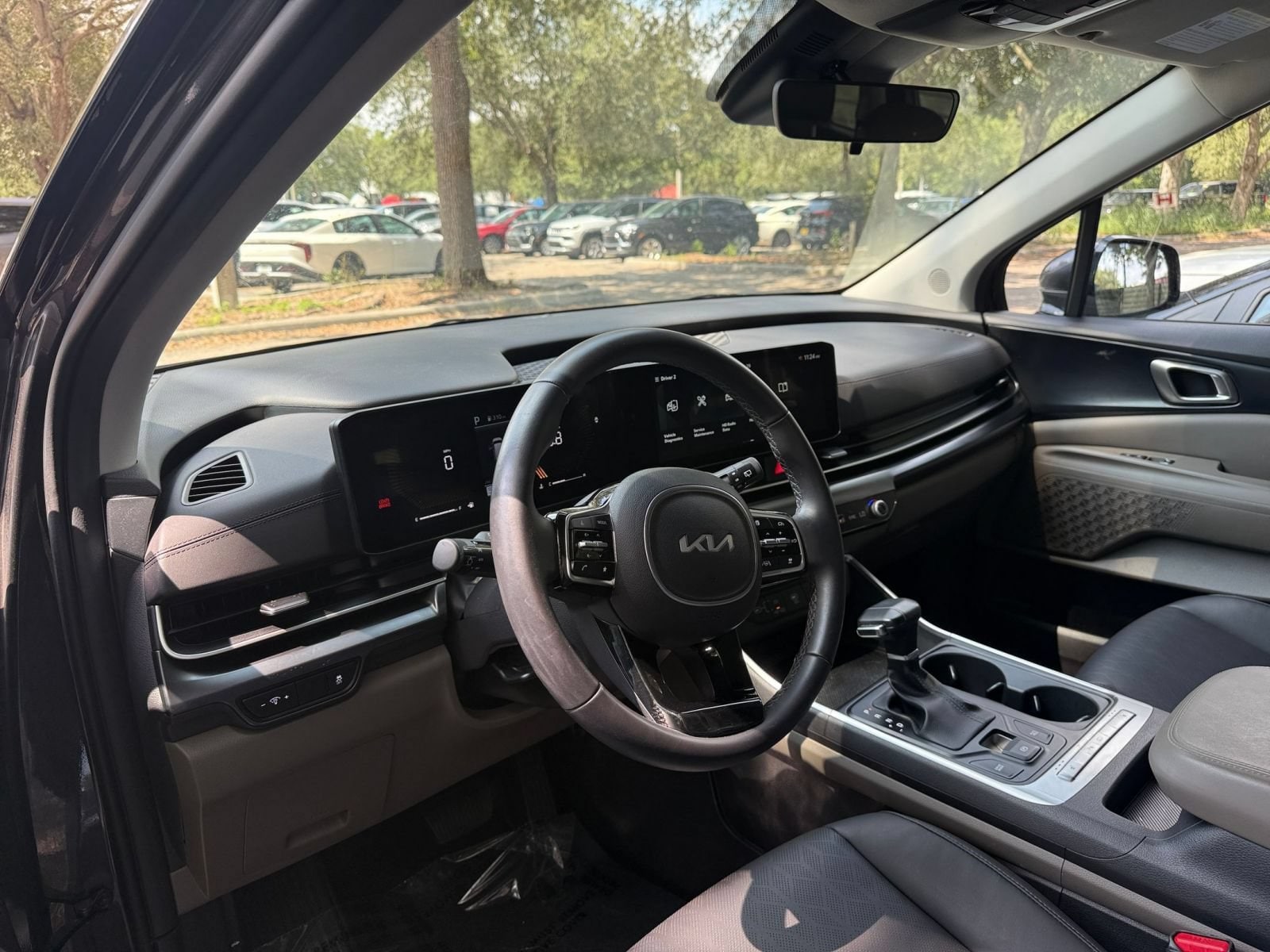 Thumbnail: 2026 Kia Carnival - 34