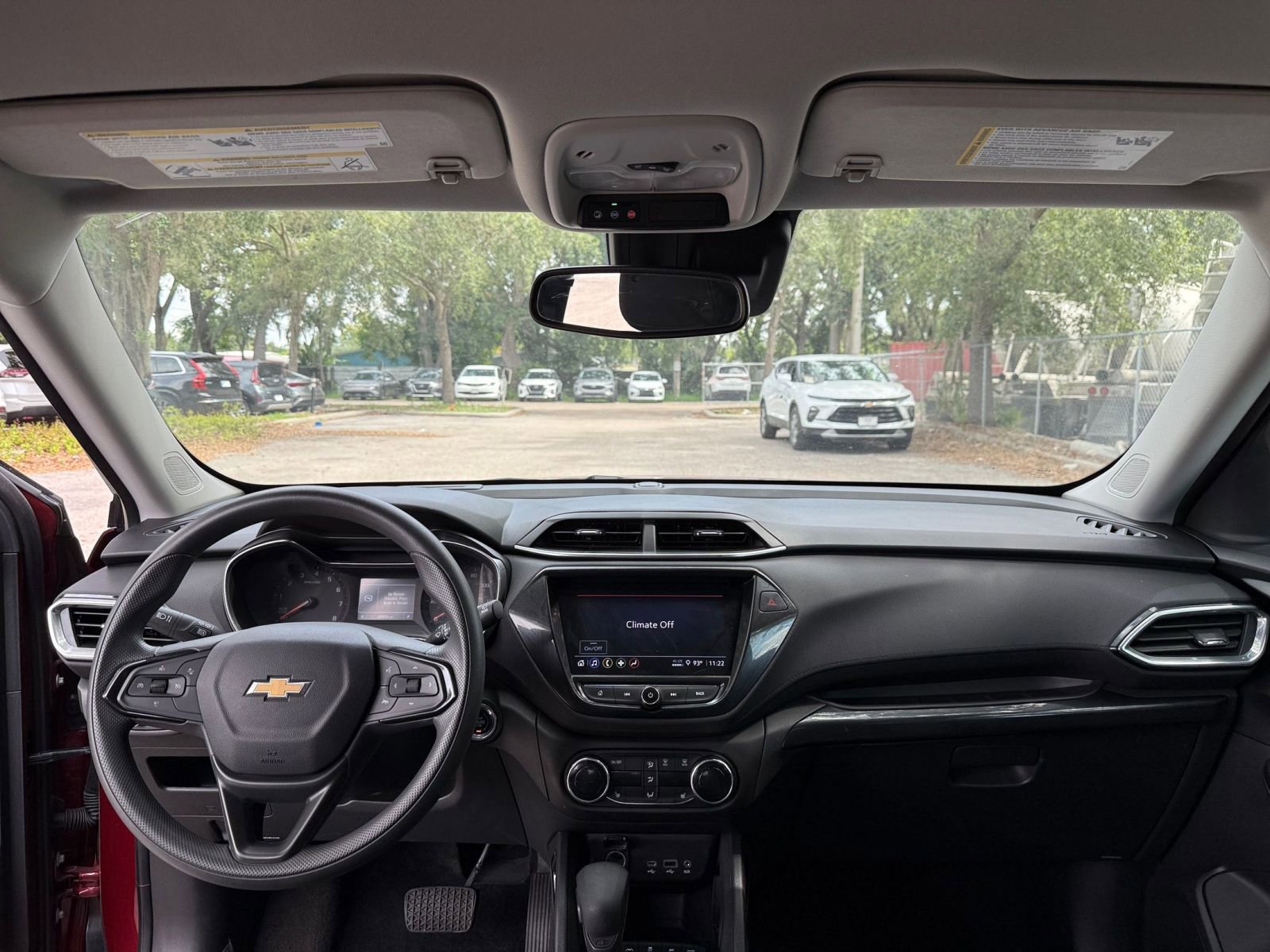 Thumbnail: 2023 Chevrolet TrailBlazer - 27