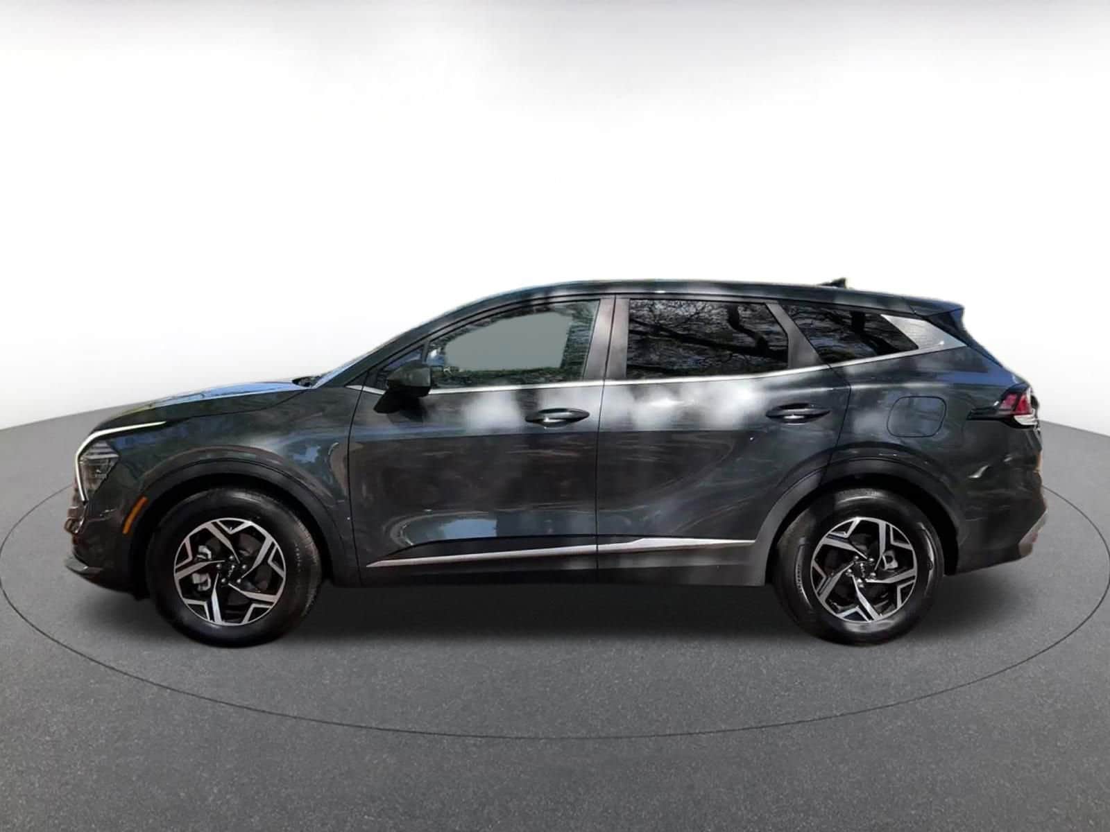 Thumbnail: 2025 Kia Sportage - 9