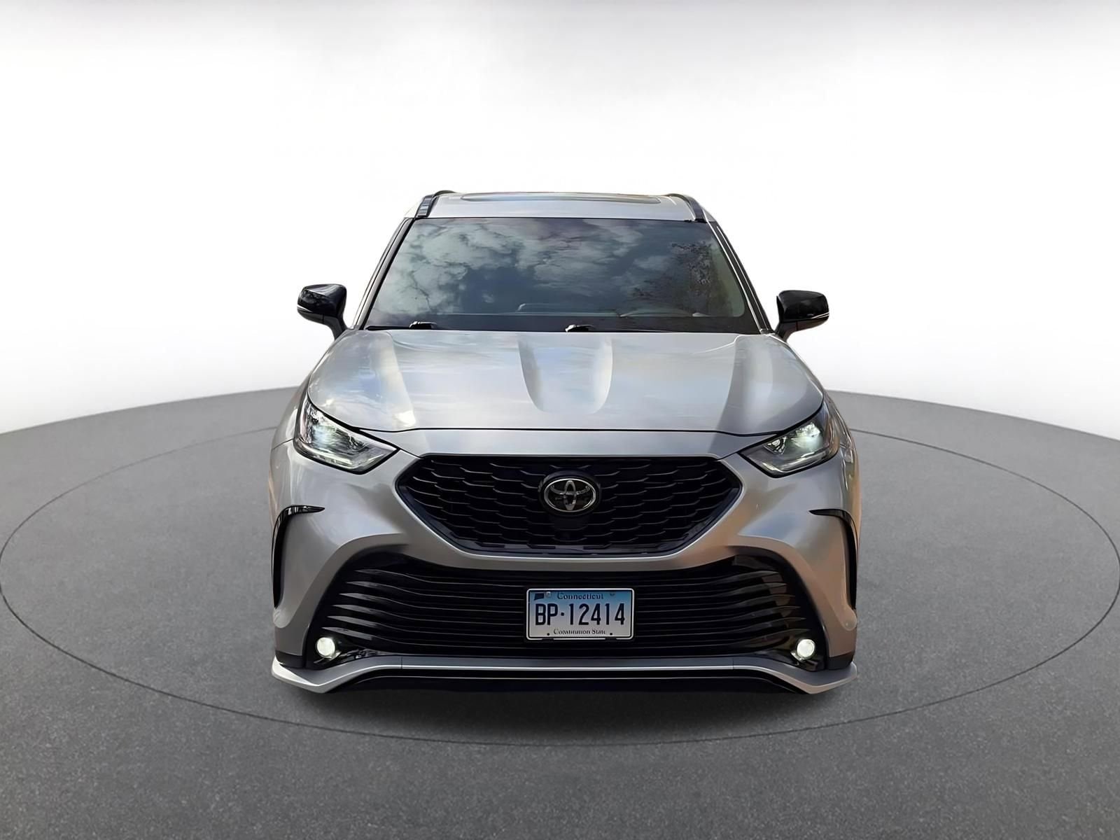 Thumbnail: 2024 Toyota Highlander - 4