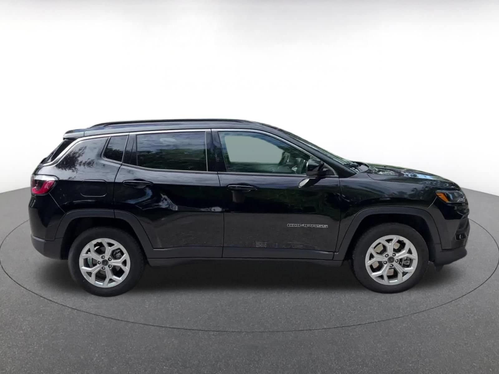 Thumbnail: 2025 Jeep Compass - 16