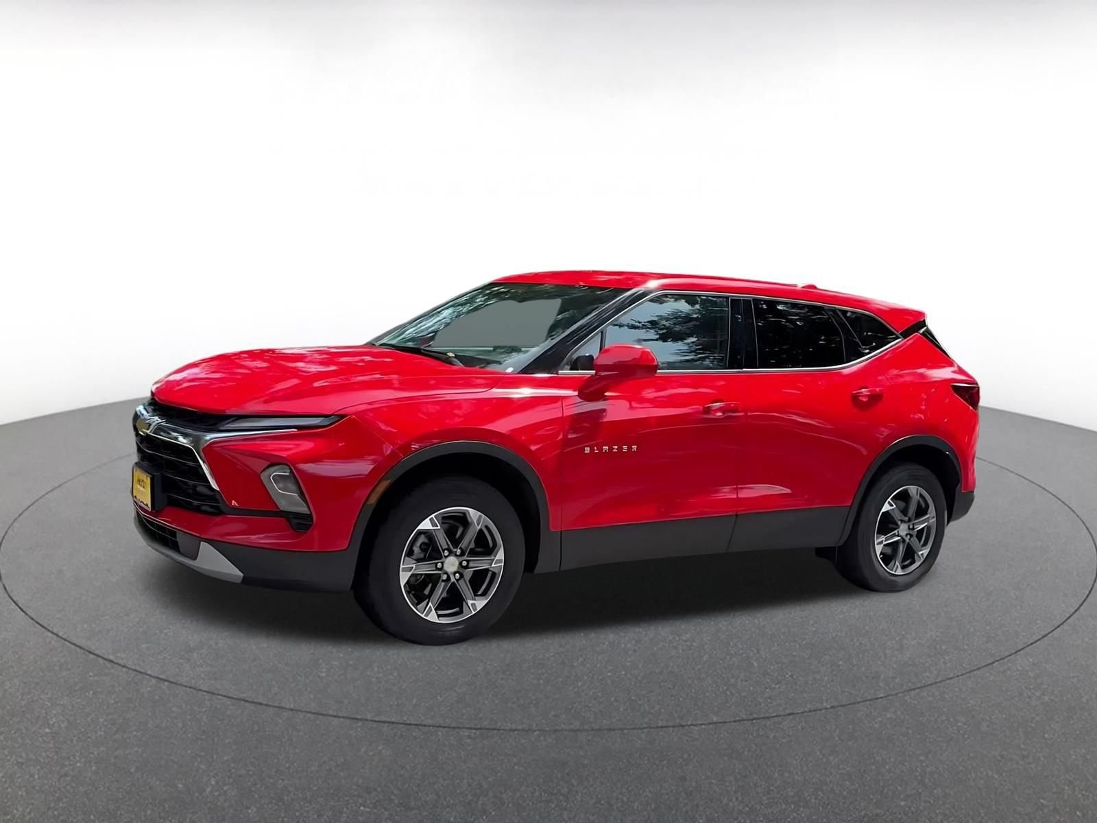 Thumbnail: 2025 Chevrolet Blazer - 8