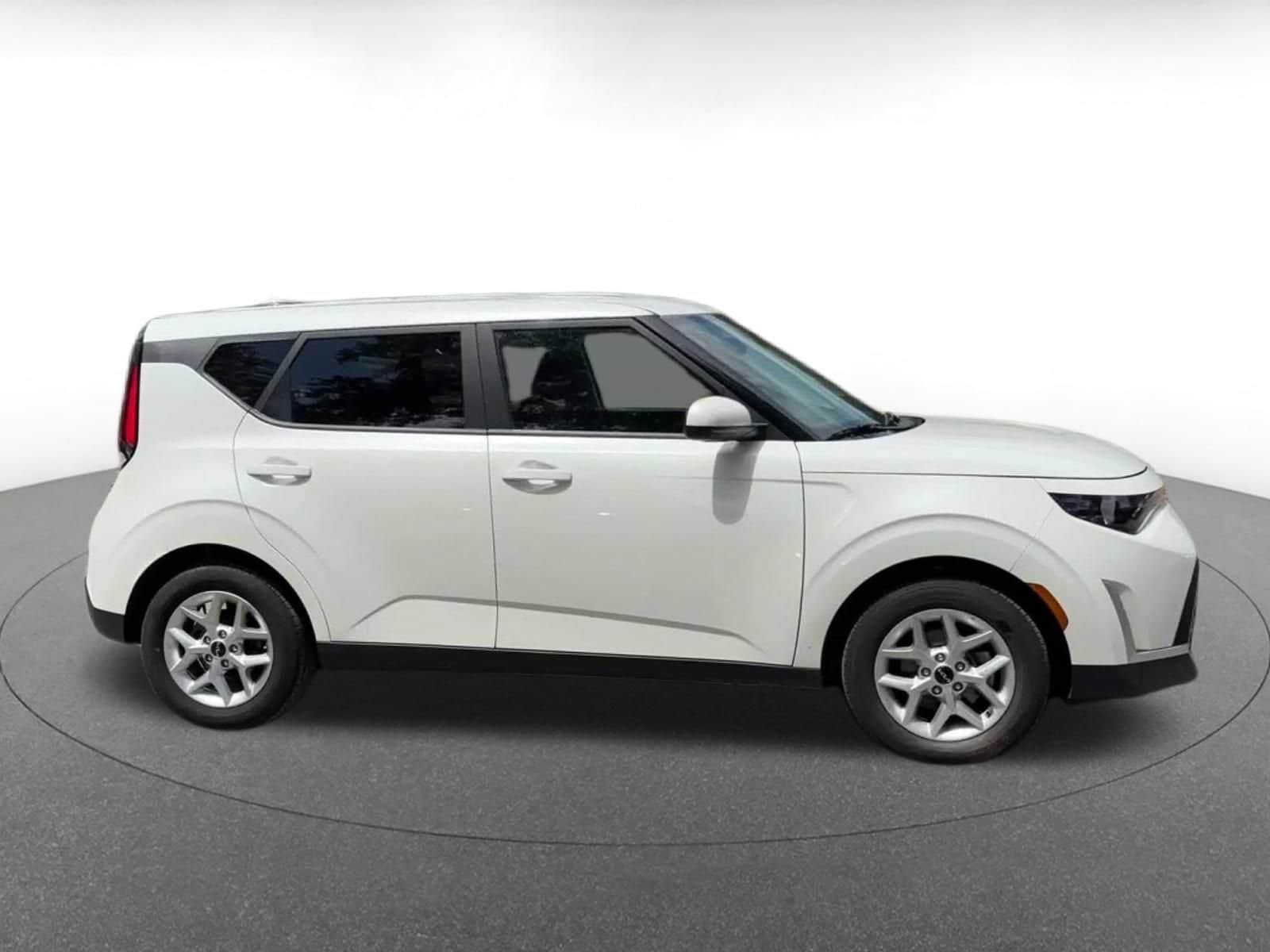 Thumbnail: 2025 Kia Soul - 13