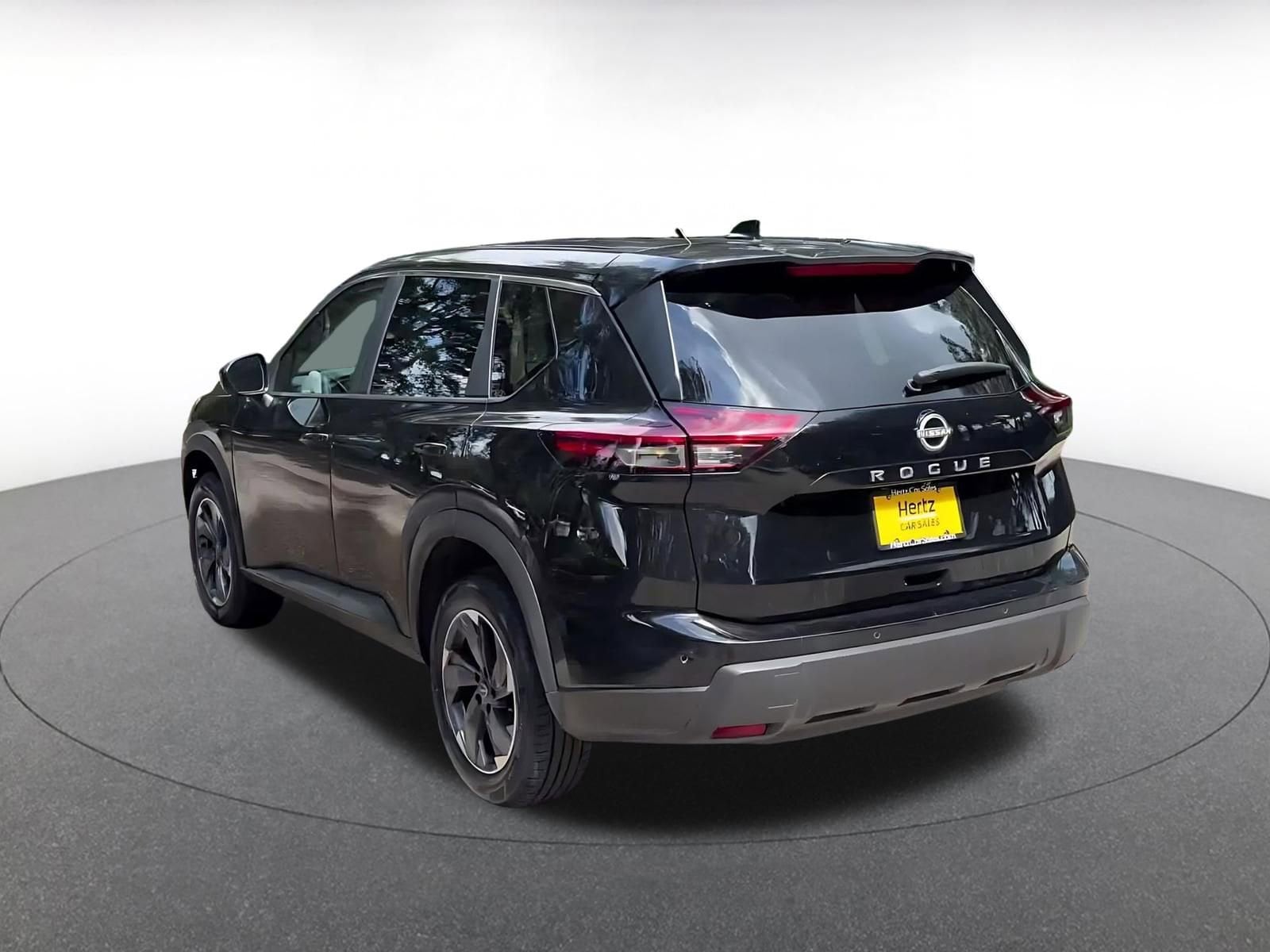 Thumbnail: 2025 Nissan Rogue - 11