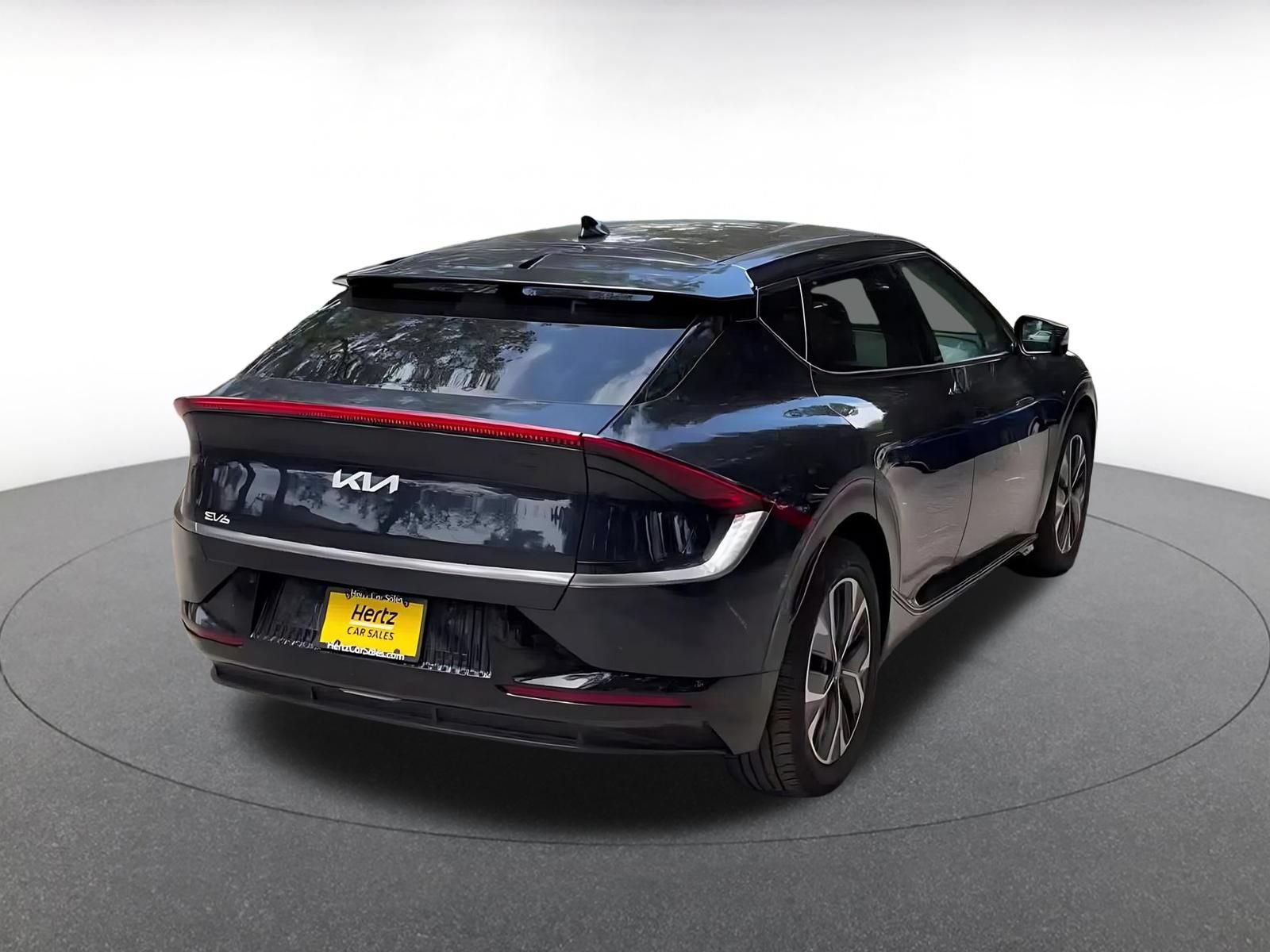 Thumbnail: 2024 Kia EV6 - 14