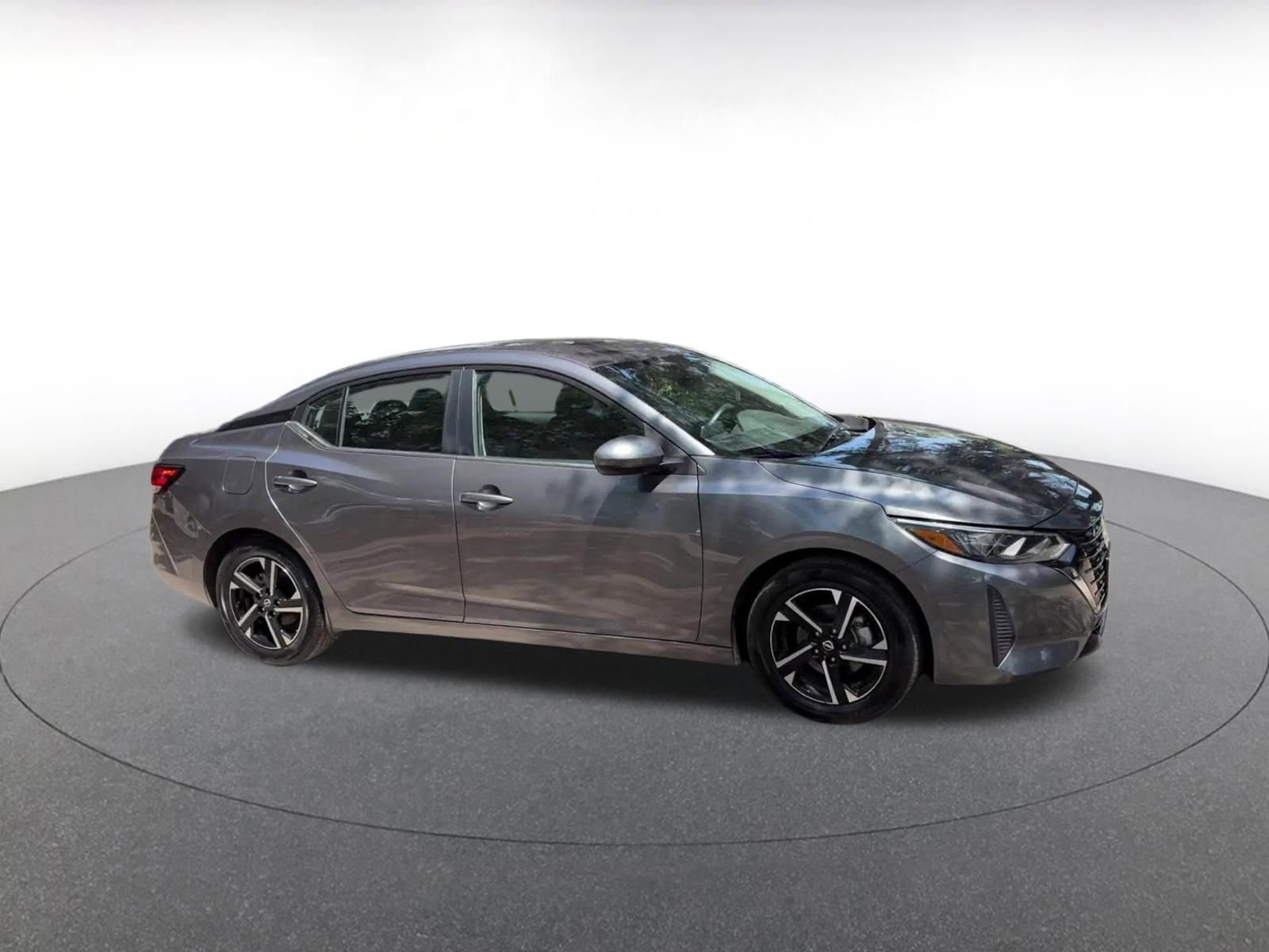 Thumbnail: 2025 Nissan Sentra - 2