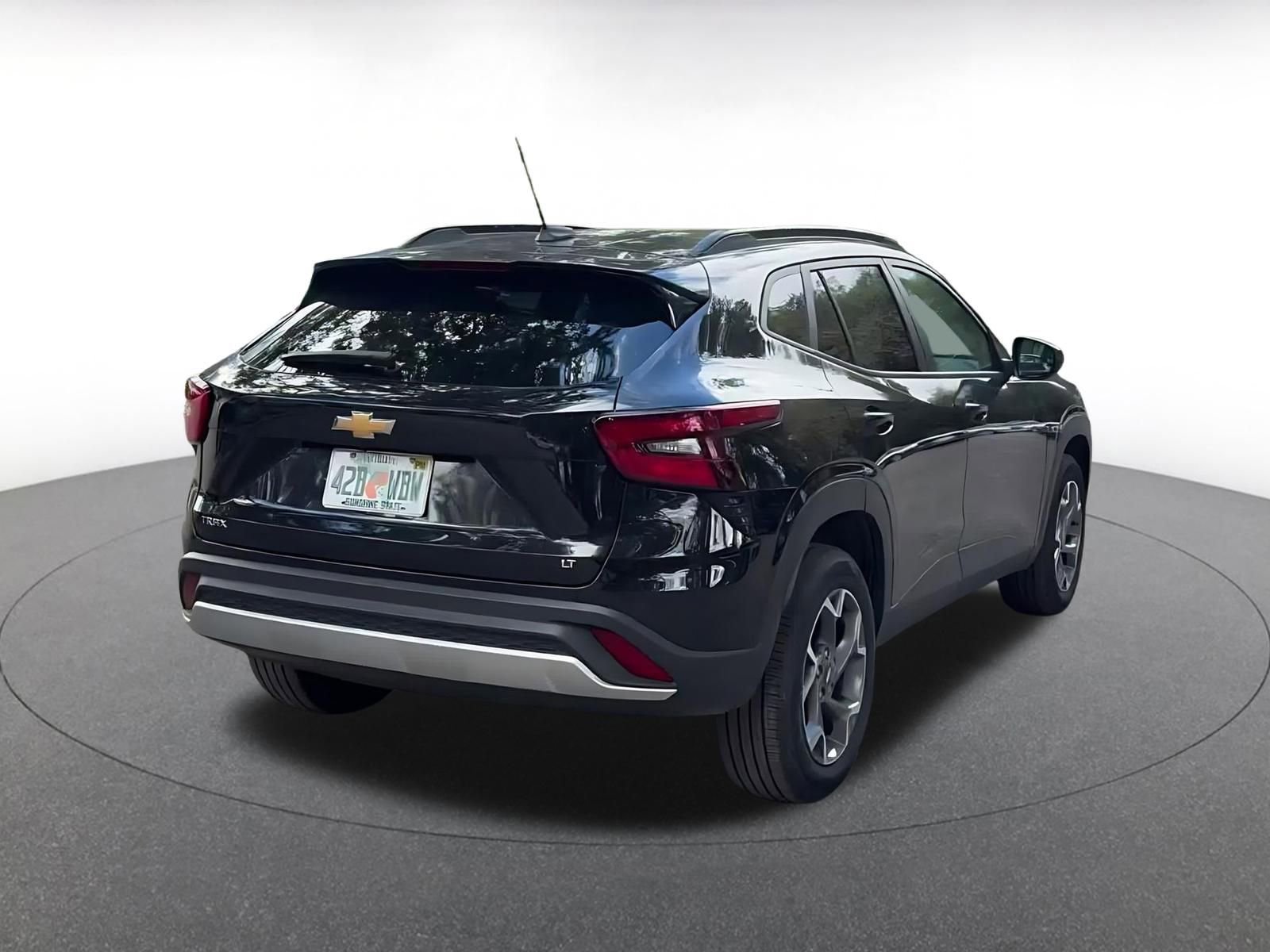 Thumbnail: 2025 Chevrolet Trax - 14