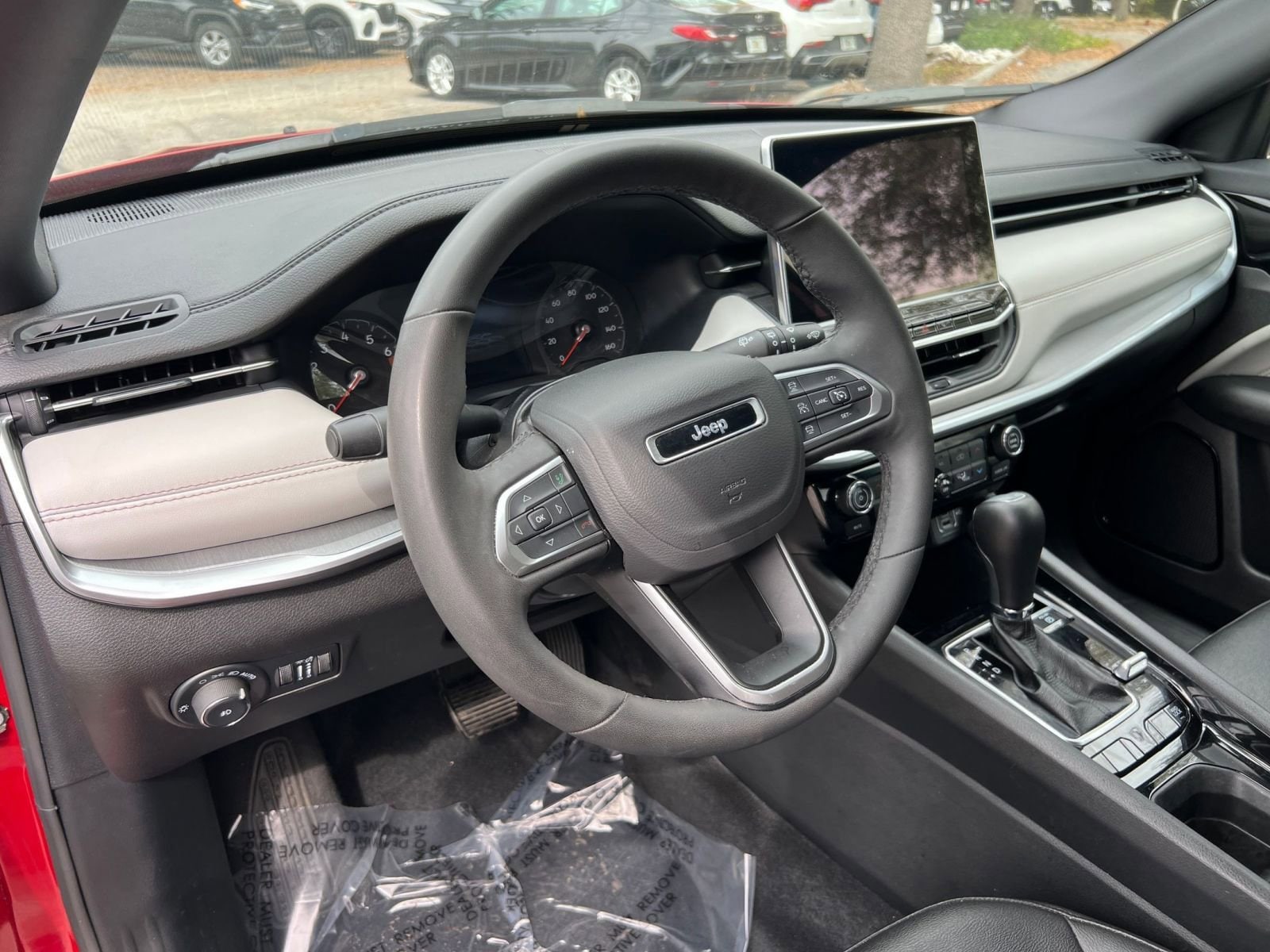 Thumbnail: 2025 Jeep Compass - 32