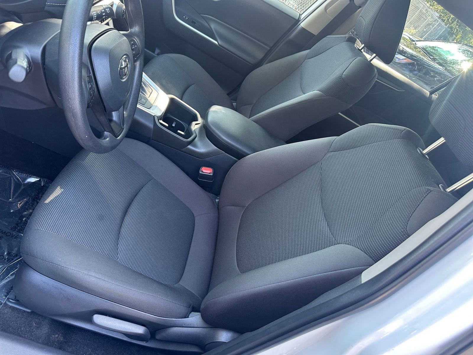 Thumbnail: 2025 Toyota RAV4 - 30