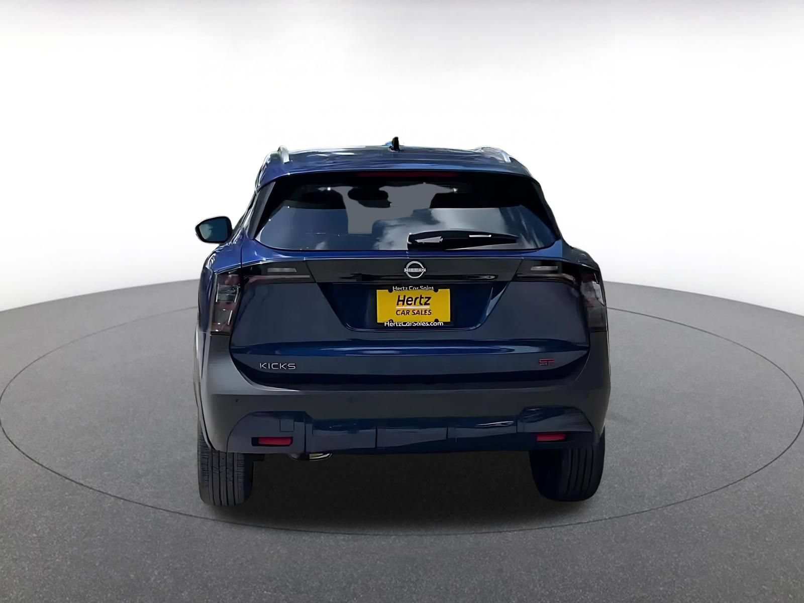 Thumbnail: 2026 Nissan Kicks - 12