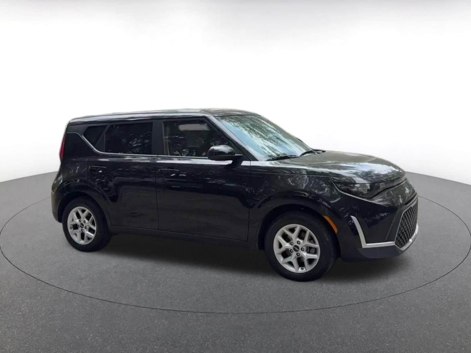Thumbnail: 2025 Kia Soul - 2